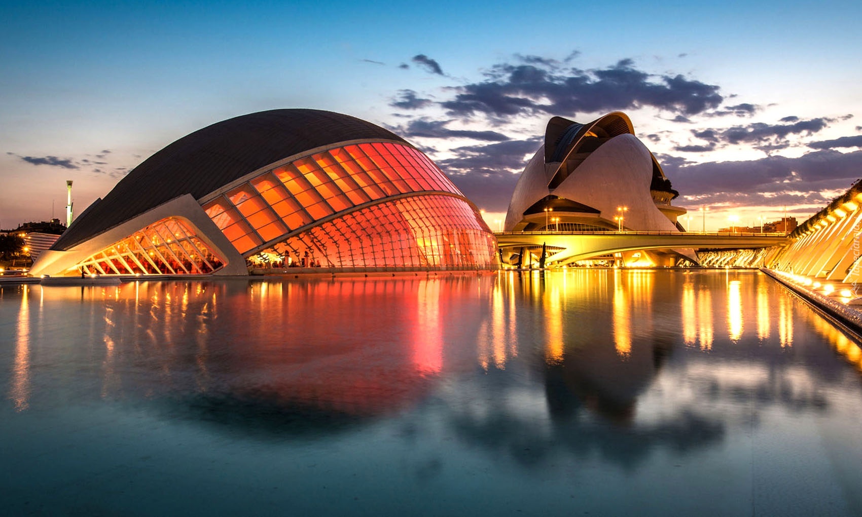 Hiszpania, Walencja, Miasteczko Sztuki i Nauki, Ciudad de las Artes y las Ciencias, Centrum kulturalno - rozrywkowe, Planetarium