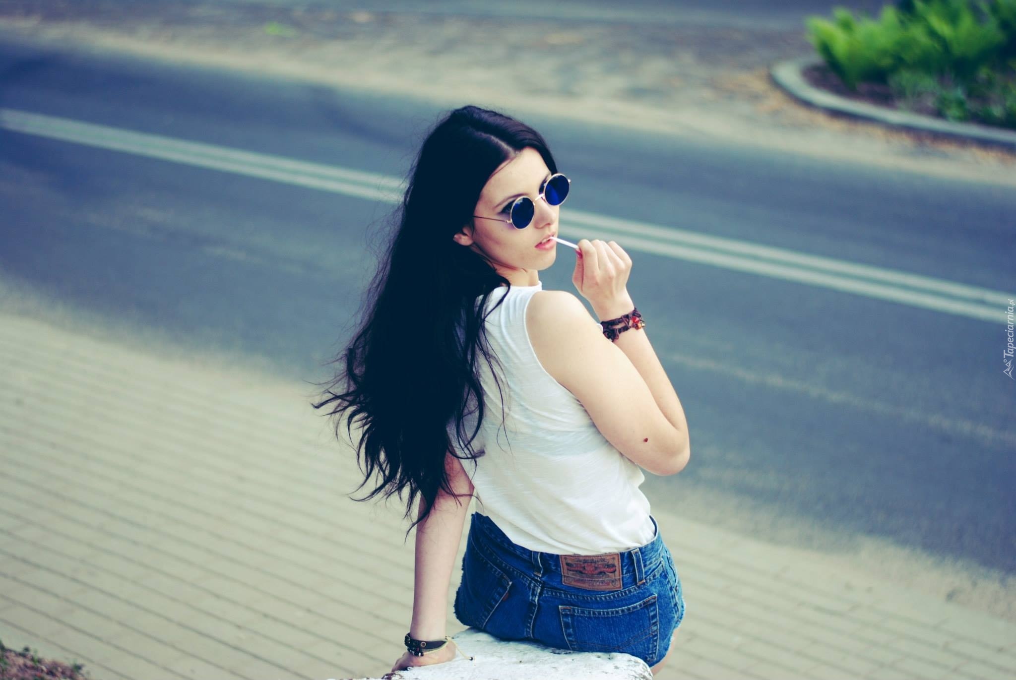 Kobieta, Brunetka, Okulary