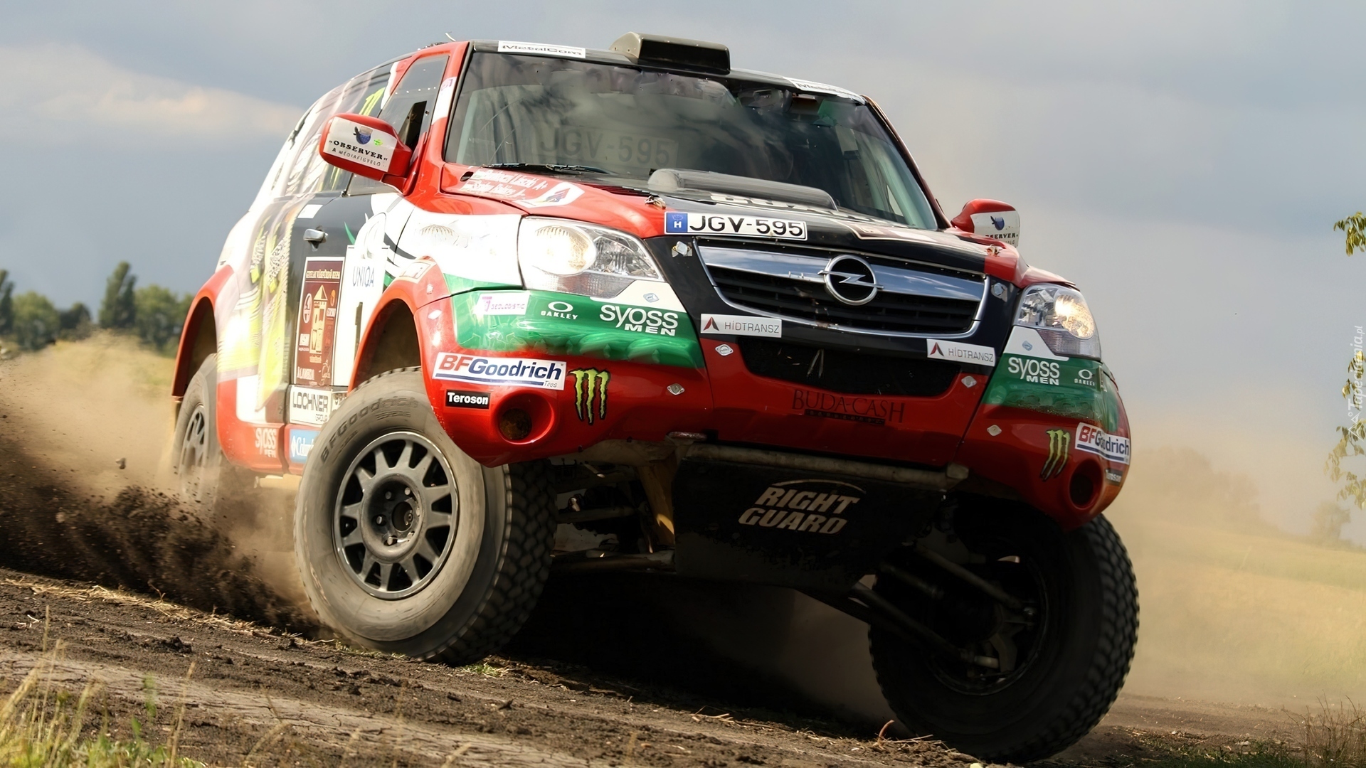 Opel Antara, Dakar