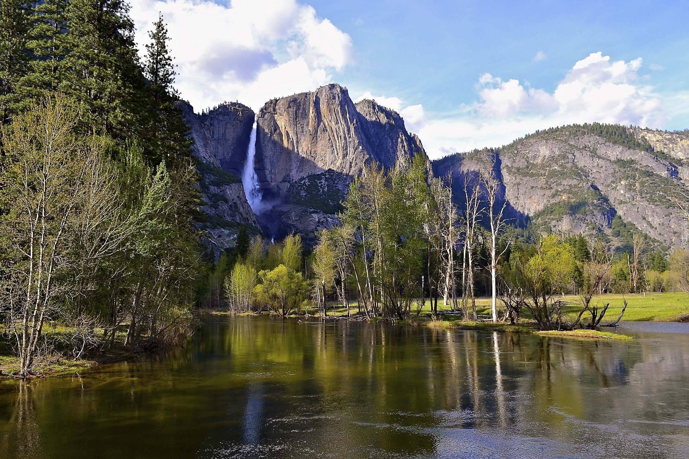 Stany Zjednoczone, Stan Kalifornia, Park Narodowy Yosemite, Góry, Rzeka, Las