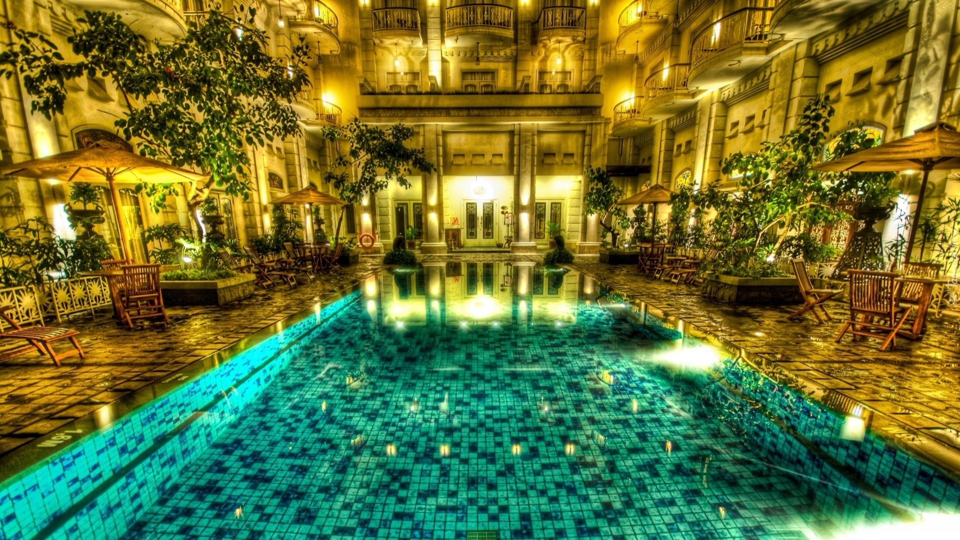 Hotel, Basen