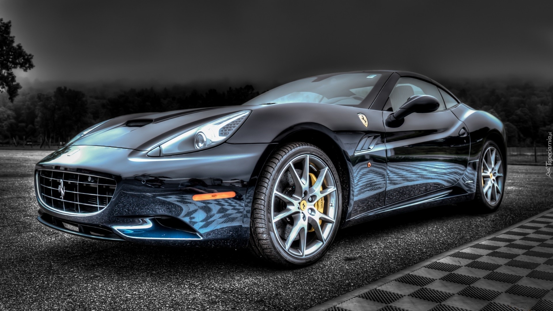 HDR, Ferrari, Szachownica