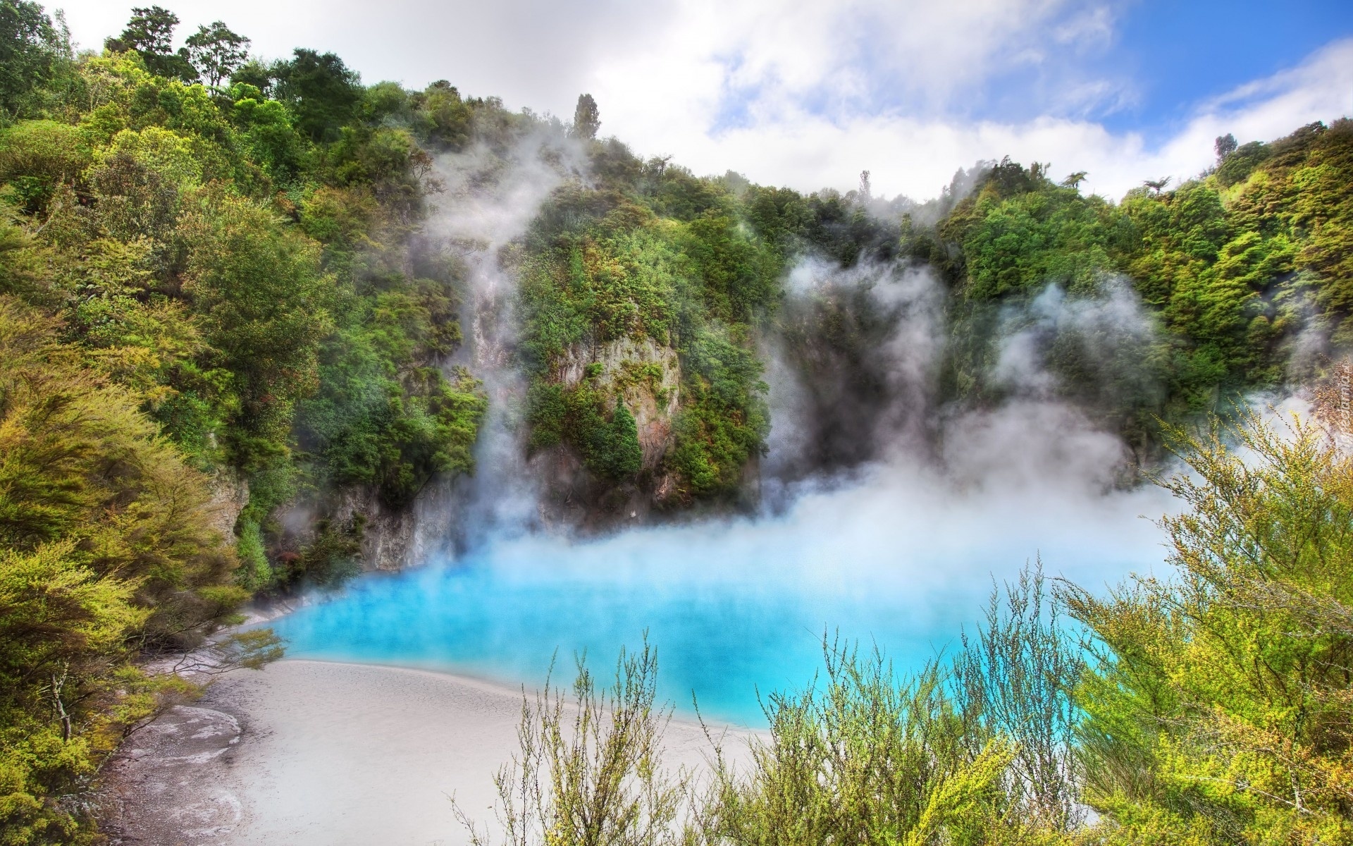 Nowa Zelandia, Waimangu Volcanic Valley, Jezioro, Para