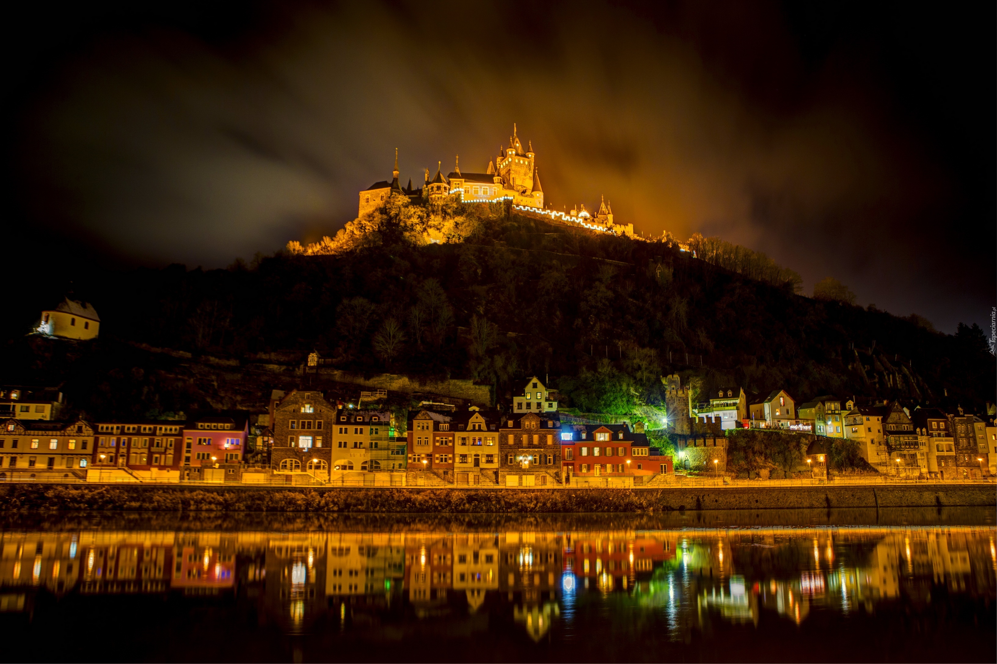 Zamek Cesarski Reichsburg, Zamek Reichsburg Cochem, Cochem, Niemcy, Rzeka, Domy, Noc, Światła