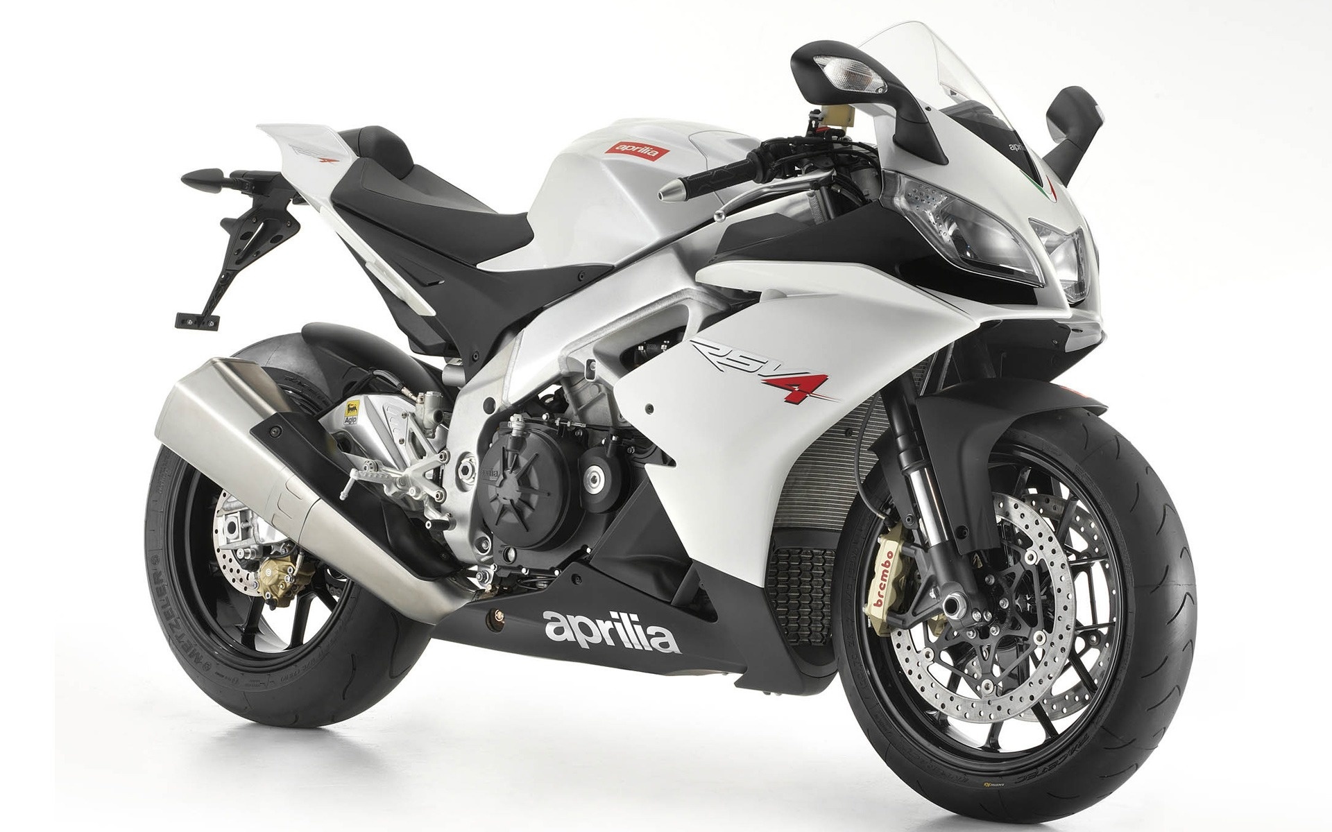 Aprilia, RSV4