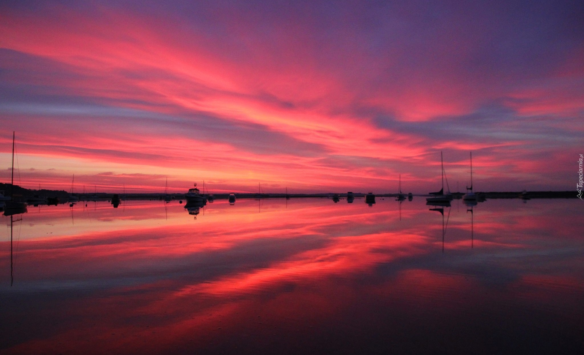 Molo, Jezioro