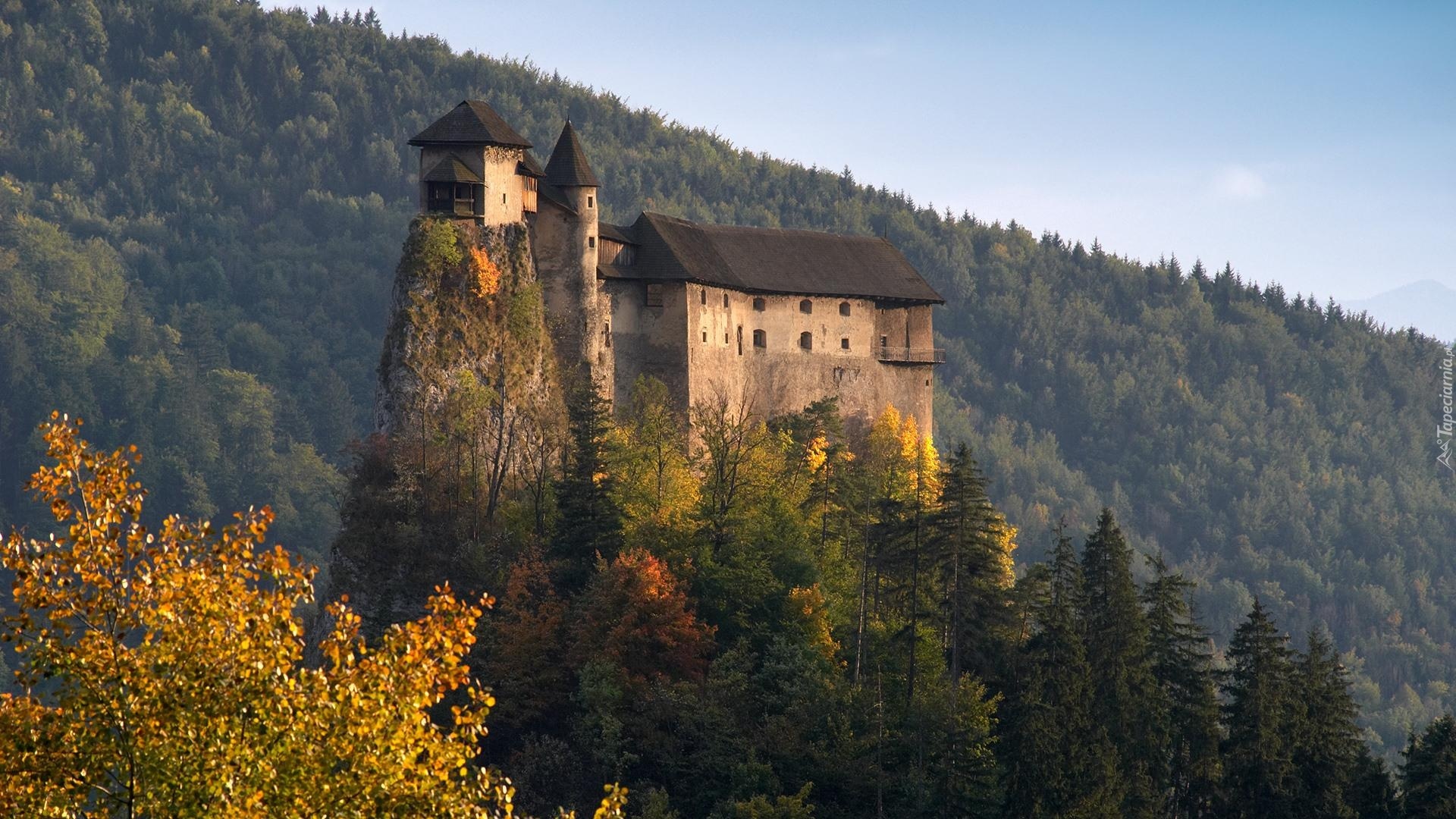 Zamek Orawski, Oravský hrad, Miejscowość Orawskie Podzamcze, Słowacja