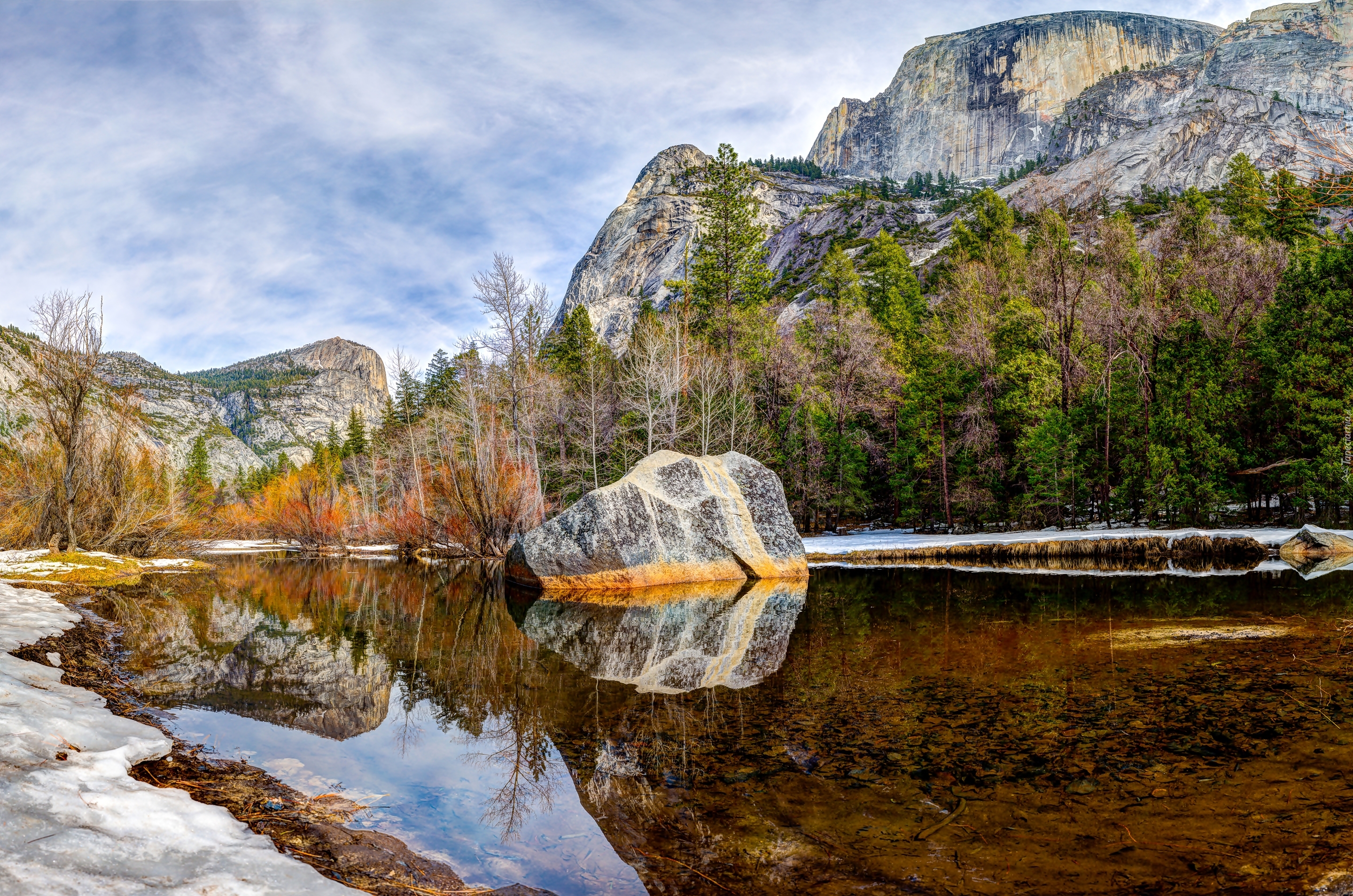 Stany Zjednoczone, Stan Kalifornia, Park Narodowy Yosemite, Góry, Las, Rzeka