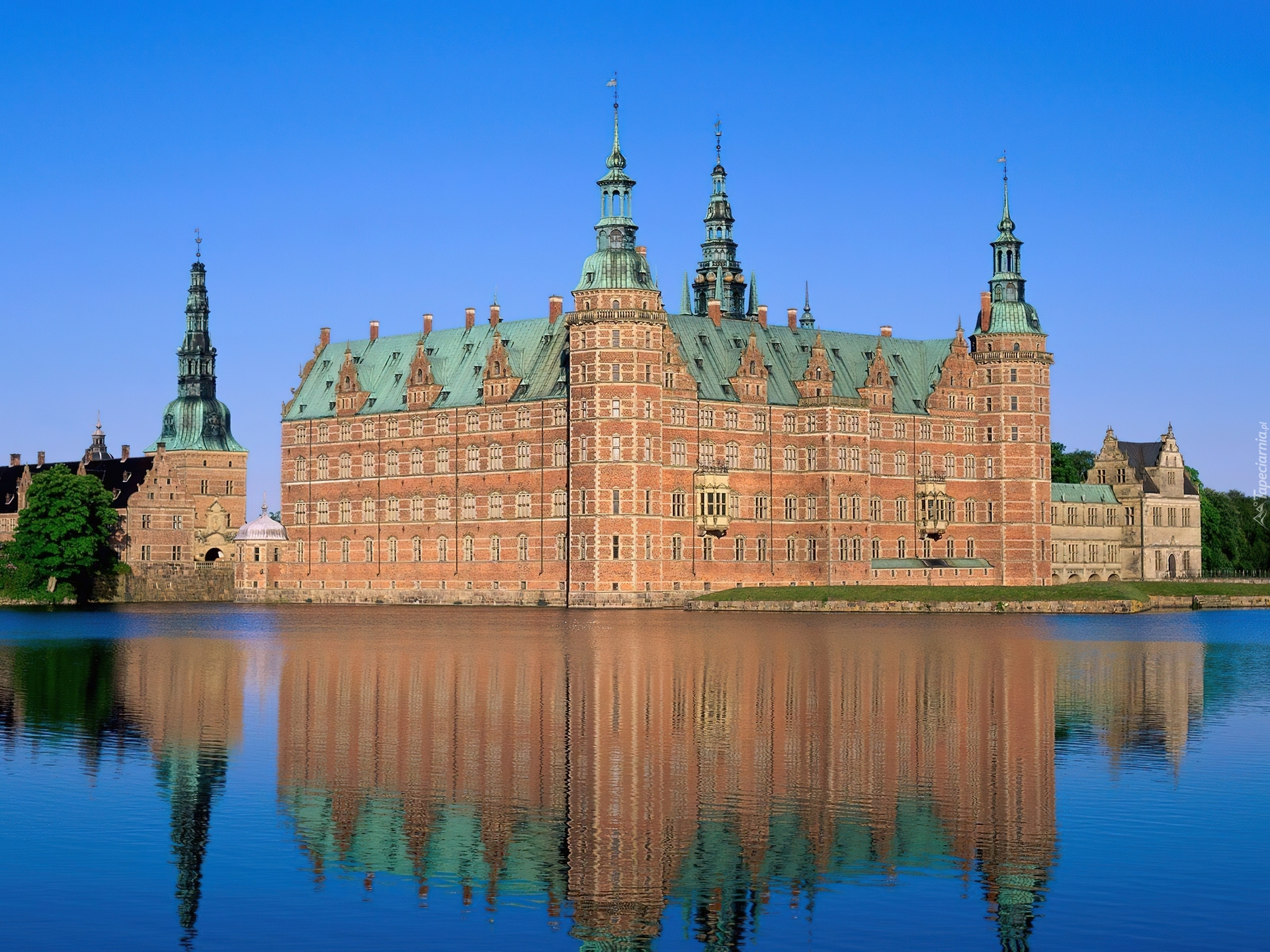 Zamek Frederiksborg, Miasto Hillerød, Dania, Narodowe Muzeum Historyczne, Woda
