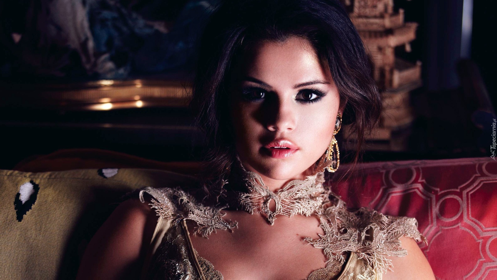 Selena Gomez, Oczy, Makijaż