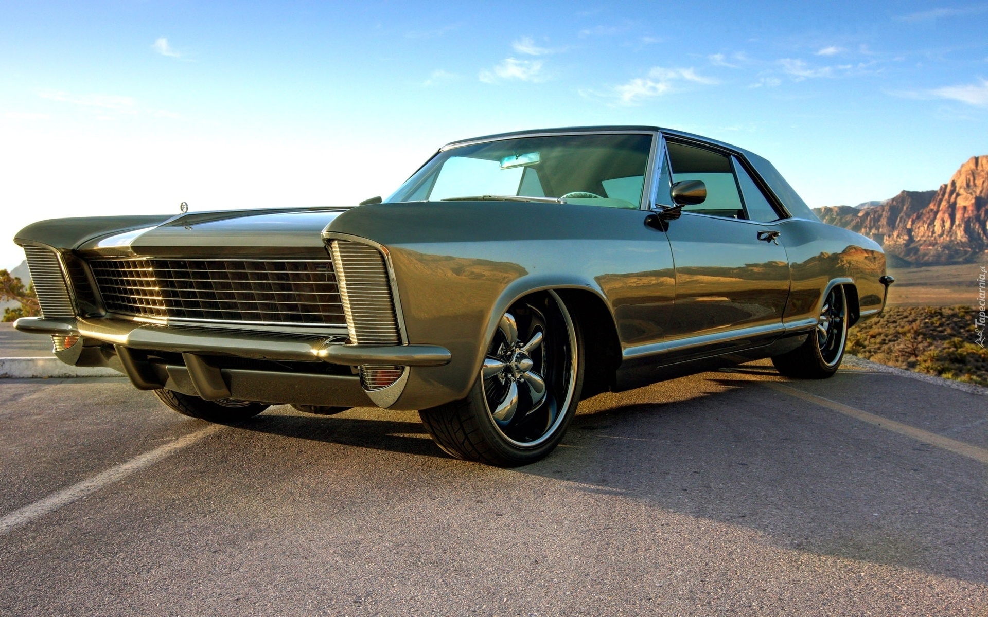 Buick, Riviera, Droga