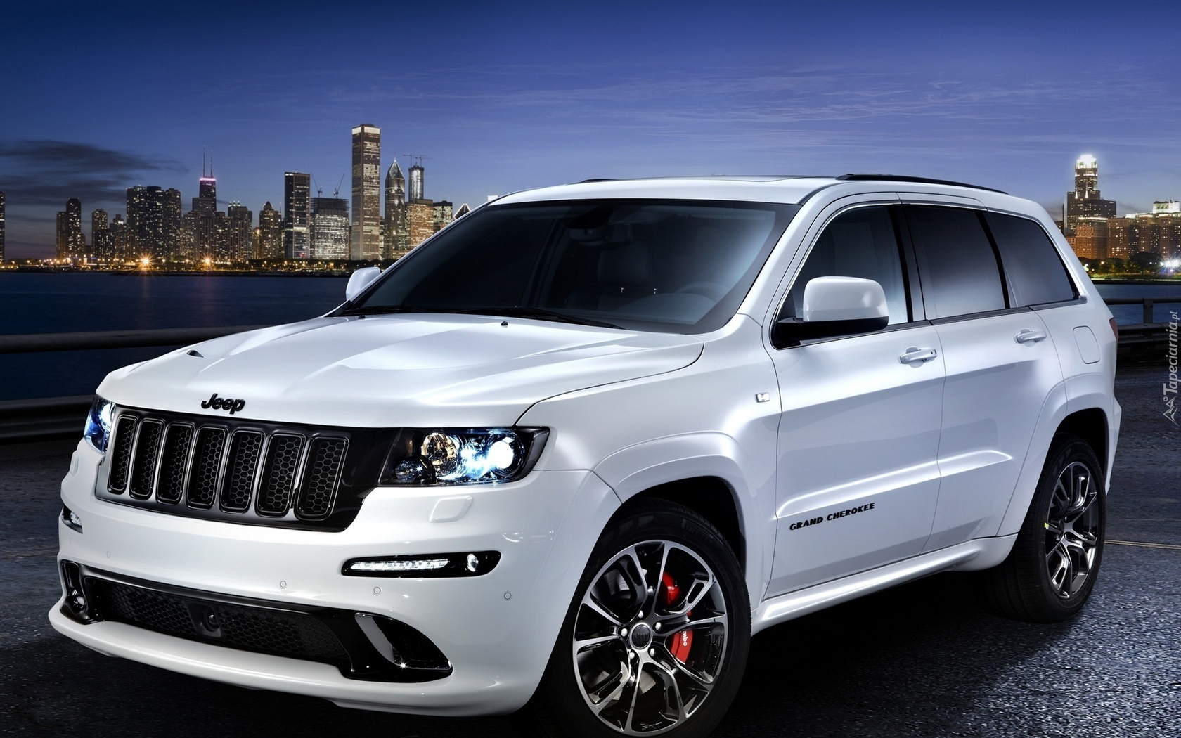 Jeep, Grand Cherokee, Miasto