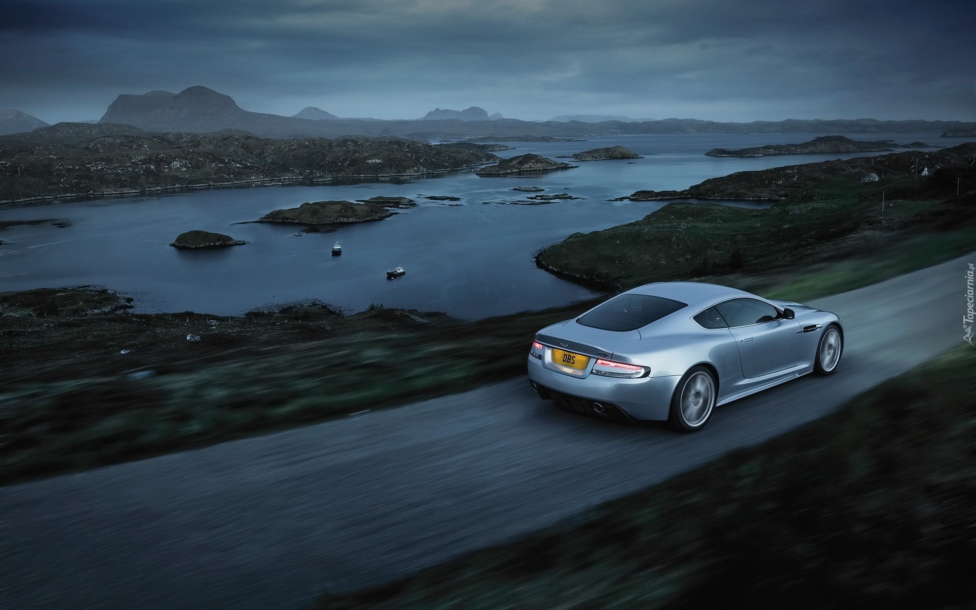 Aston Martin, DBS, Droga, Jezioro