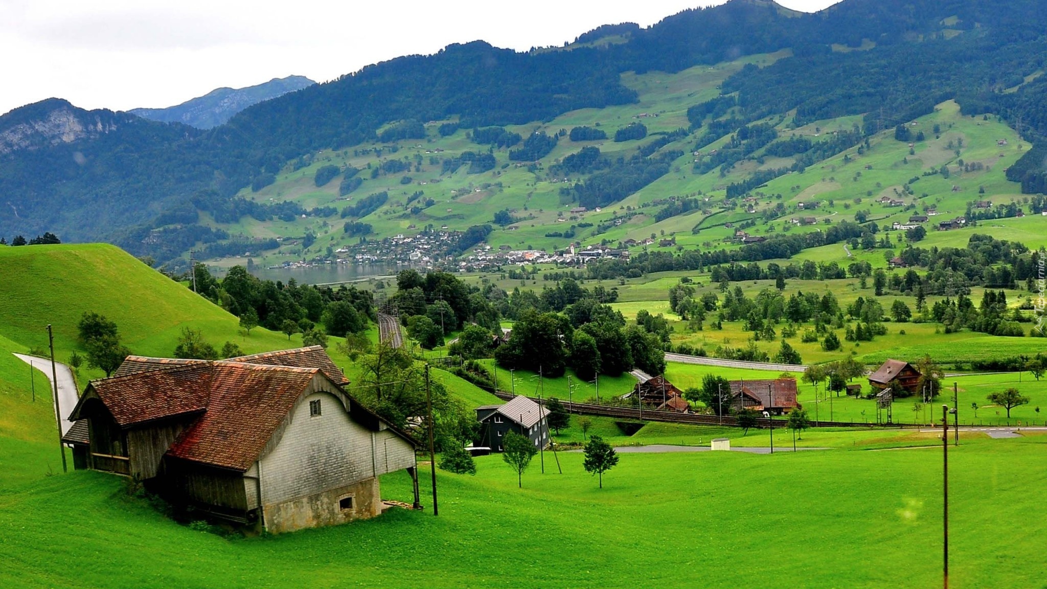Domy, Góry, Lasy, Szwajcaria
