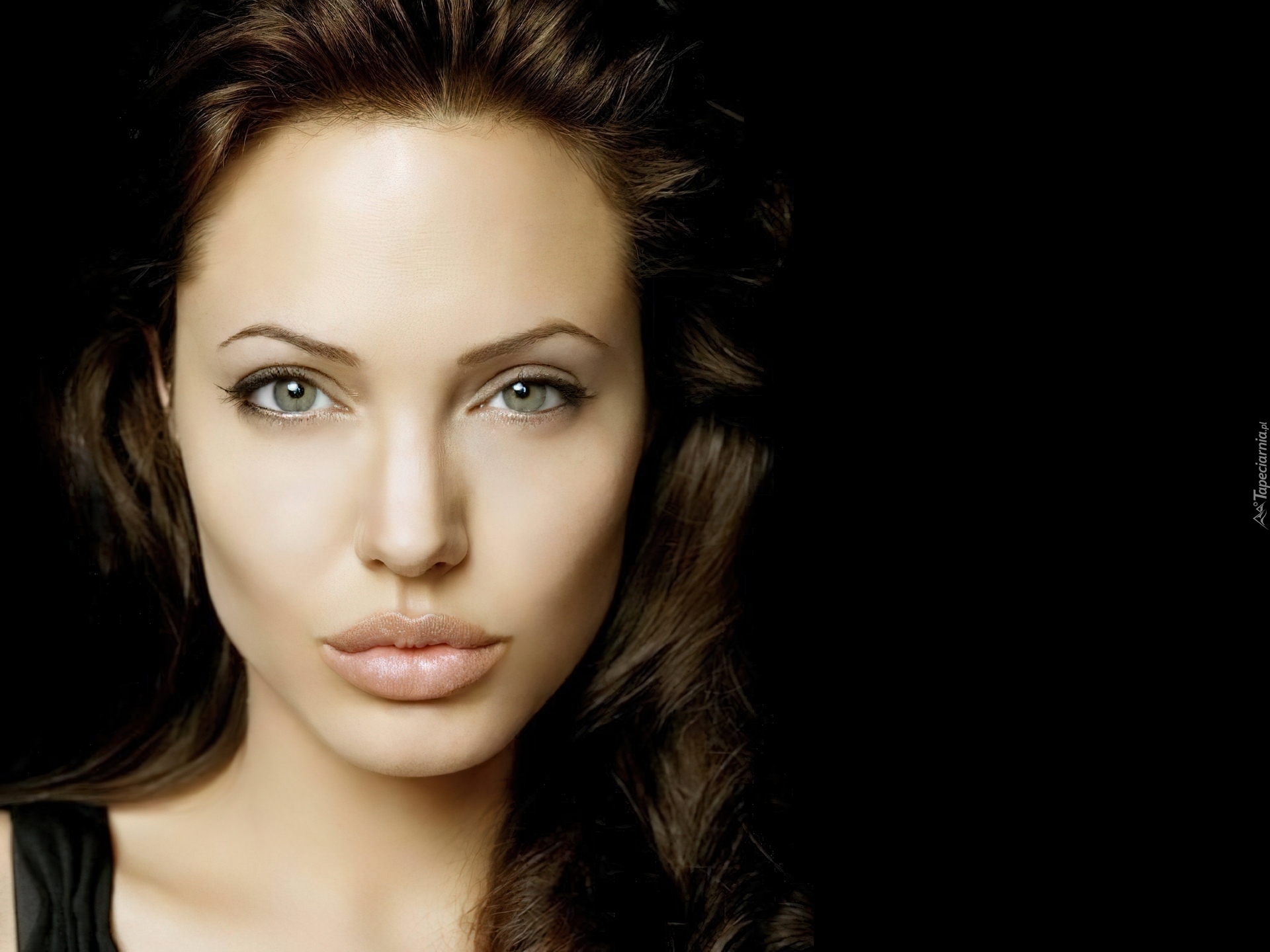 Angelina Jolie, brązowe włosy