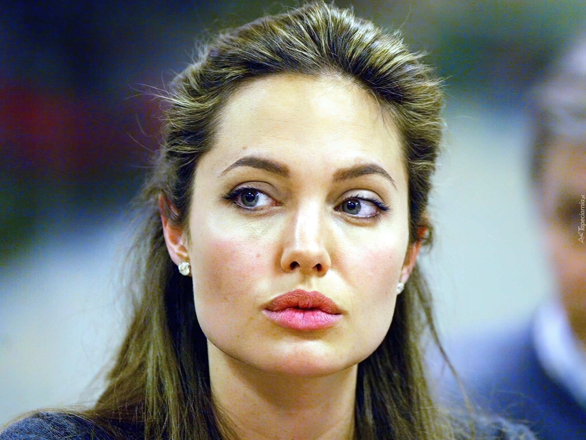 Angelina Jolie, duże oczy