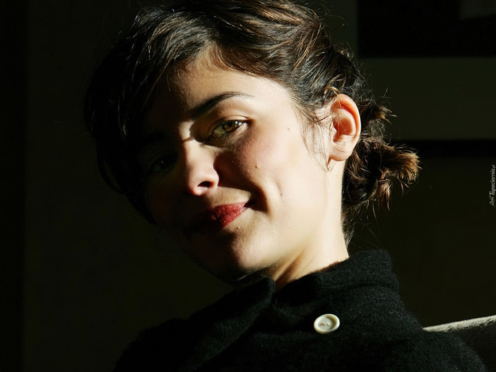 Audrey Tautou, czarny strój