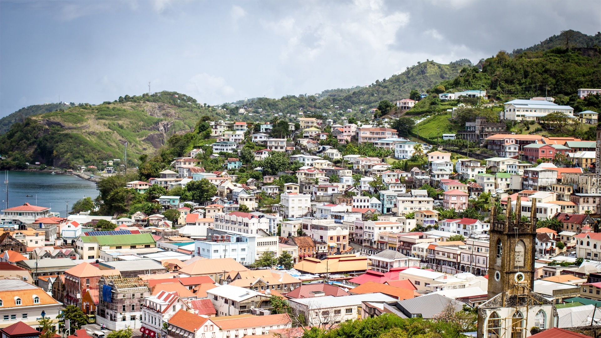 Grenada, Fort George, Miasto