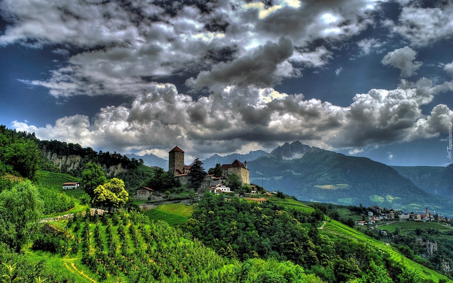 Wioska, Łąki, Pola, Góry, Chmury, Południowy, Tyrol, Austria