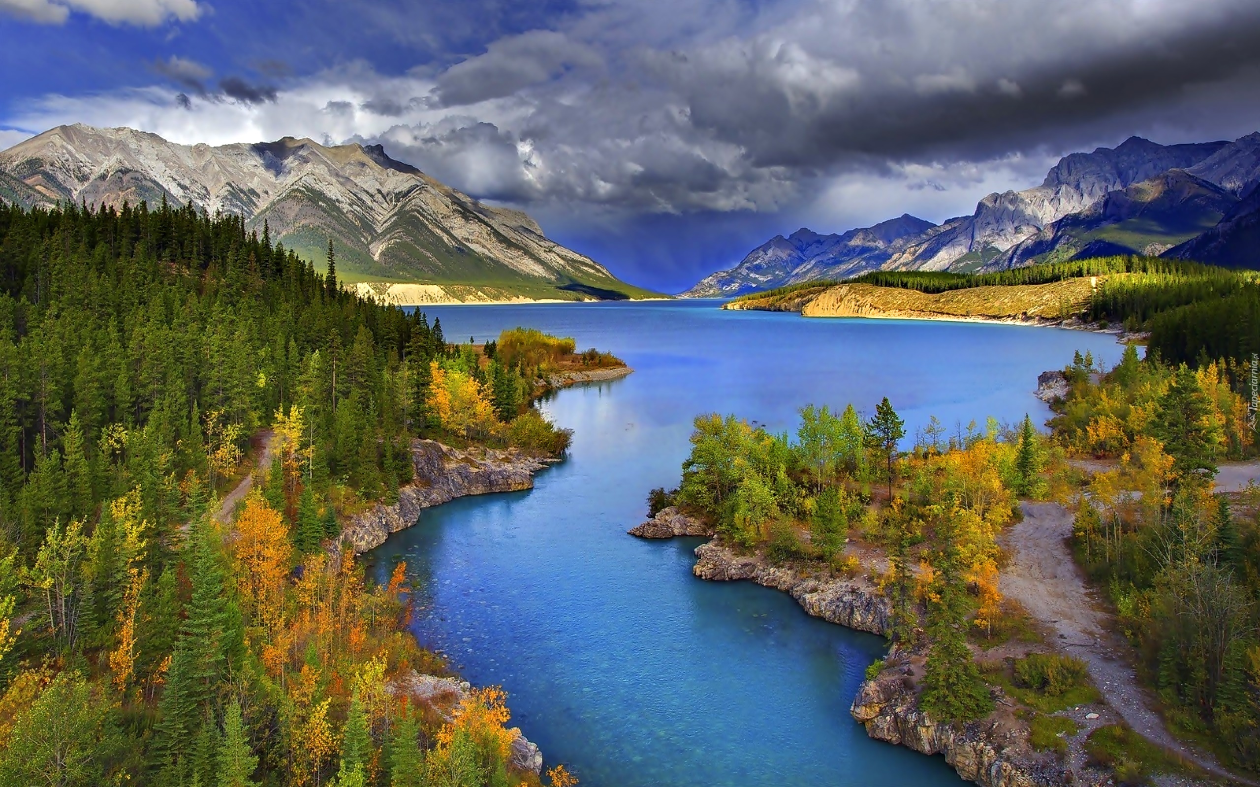 Kanada, Park Narodowy Banff, Jezioro Abraham Lake, Góry