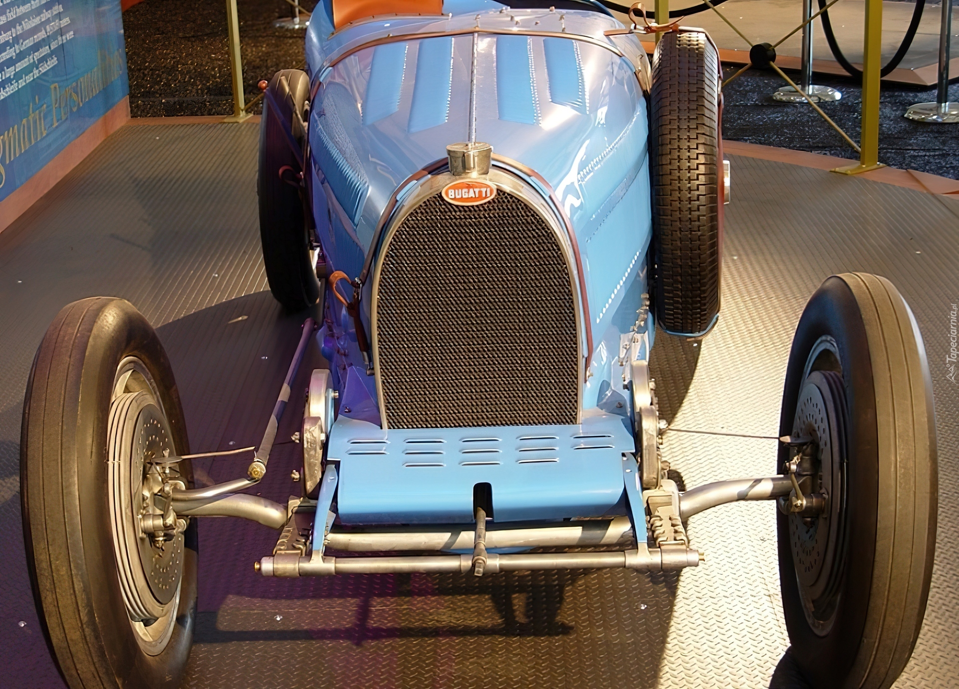 Bugatti,koła, przód