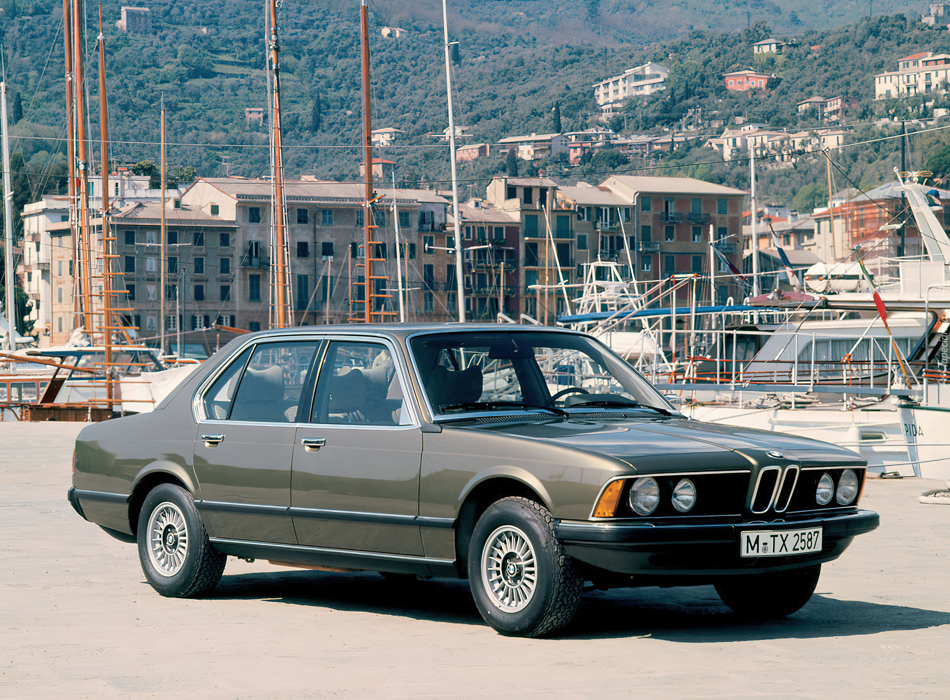 BMW E23, koła ,światła, opony , maska