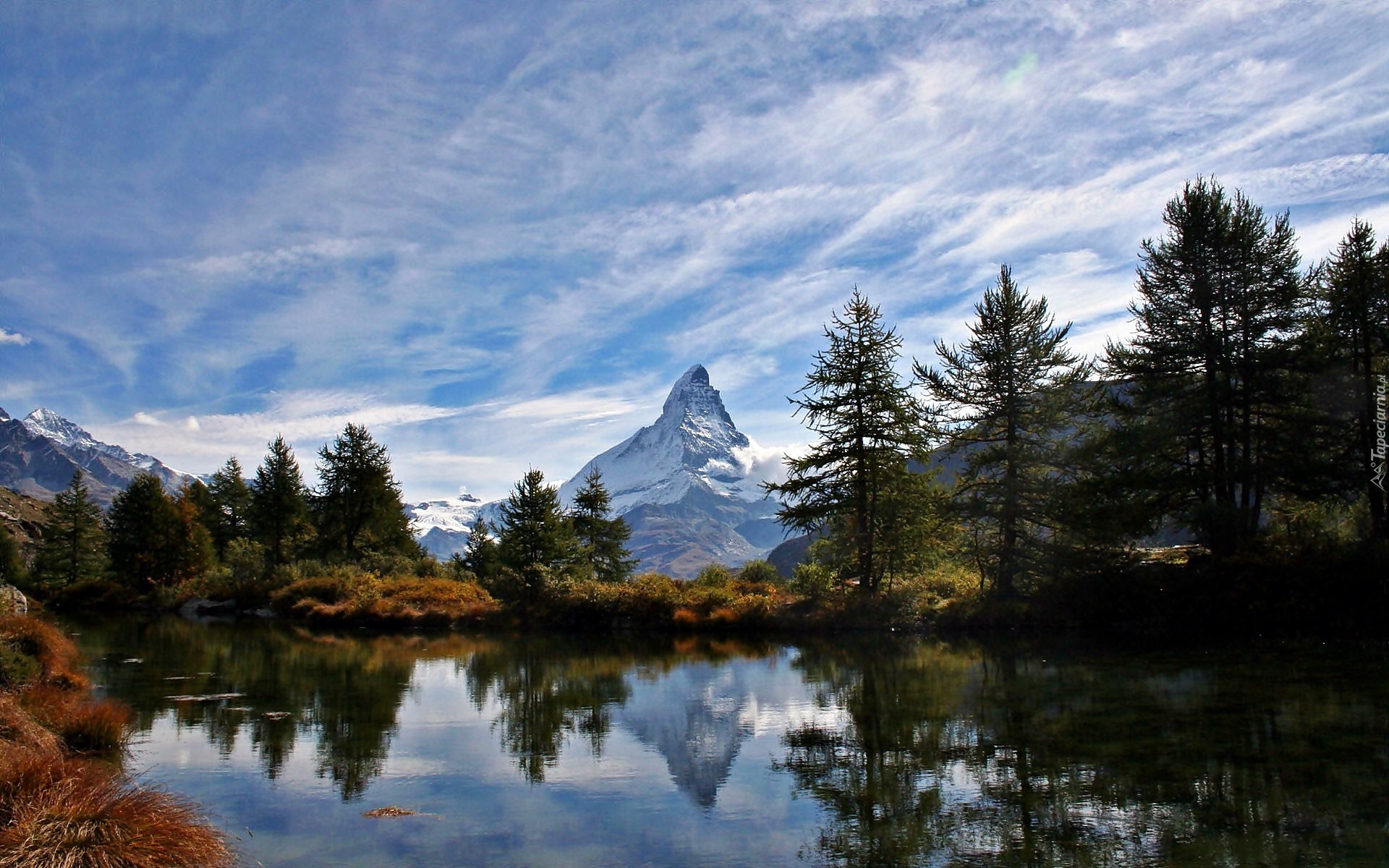 Matterhorn, Chmury, Jezioro, Świerki, Odbicie