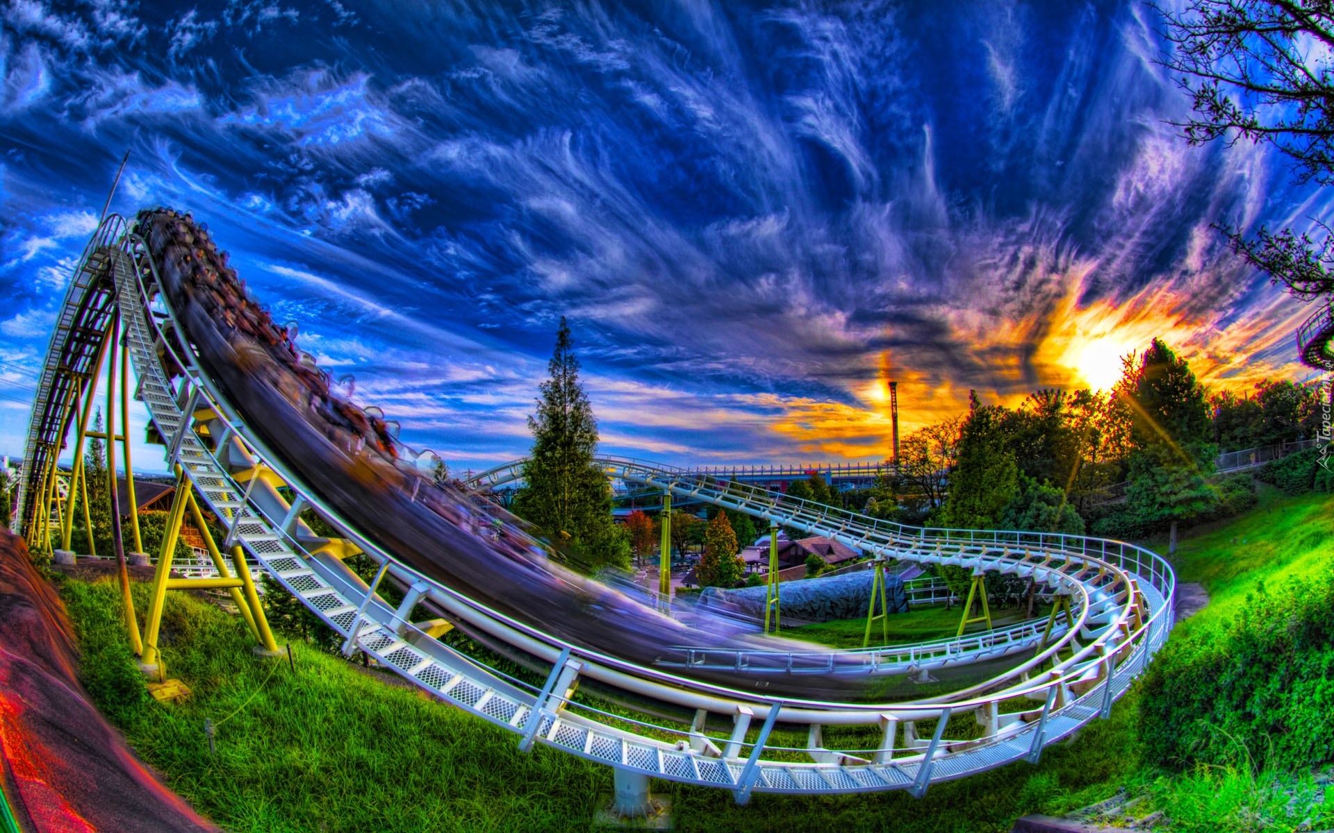 Luna Park, Kolejka, Niebo, Zachód Słońca