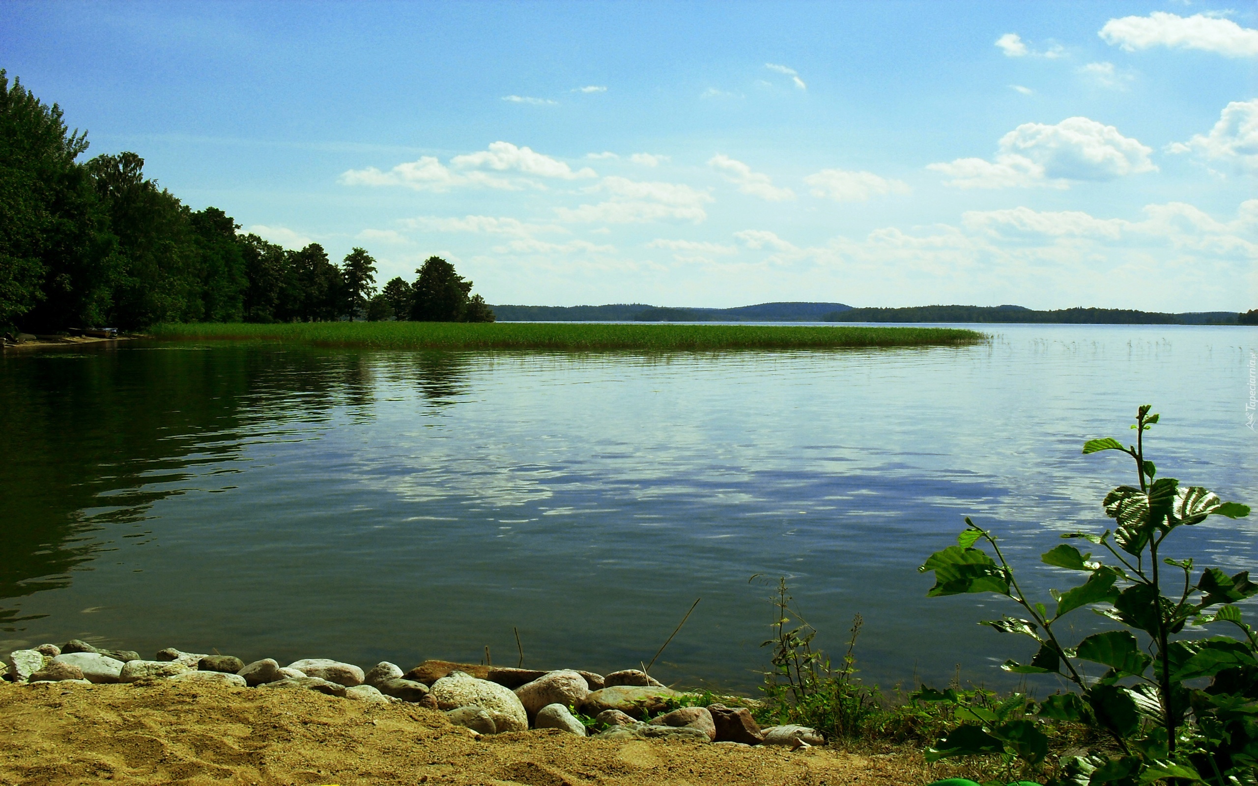 Jezioro, Kamienie