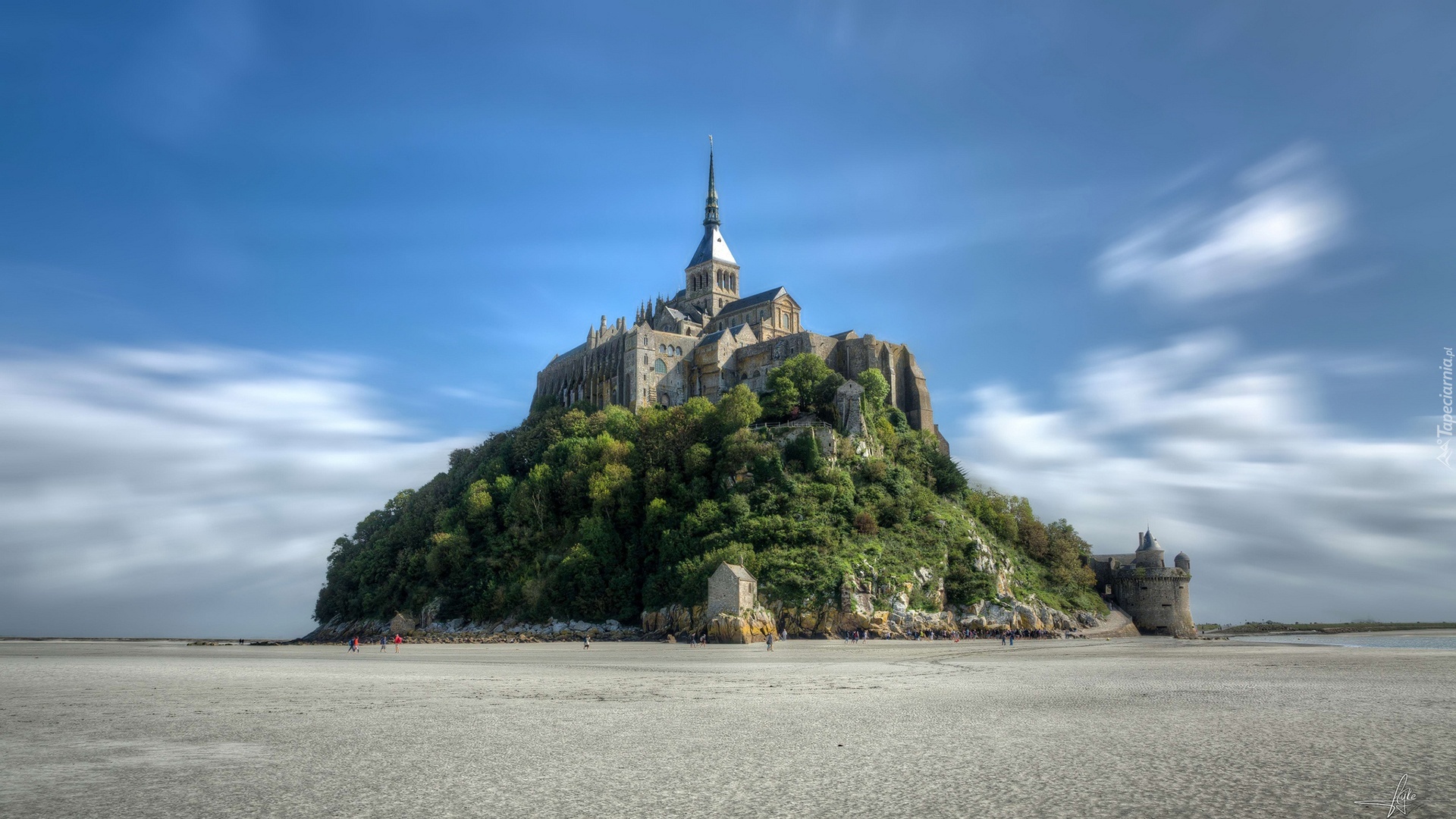 Klasztor, Saint Michel, Francja