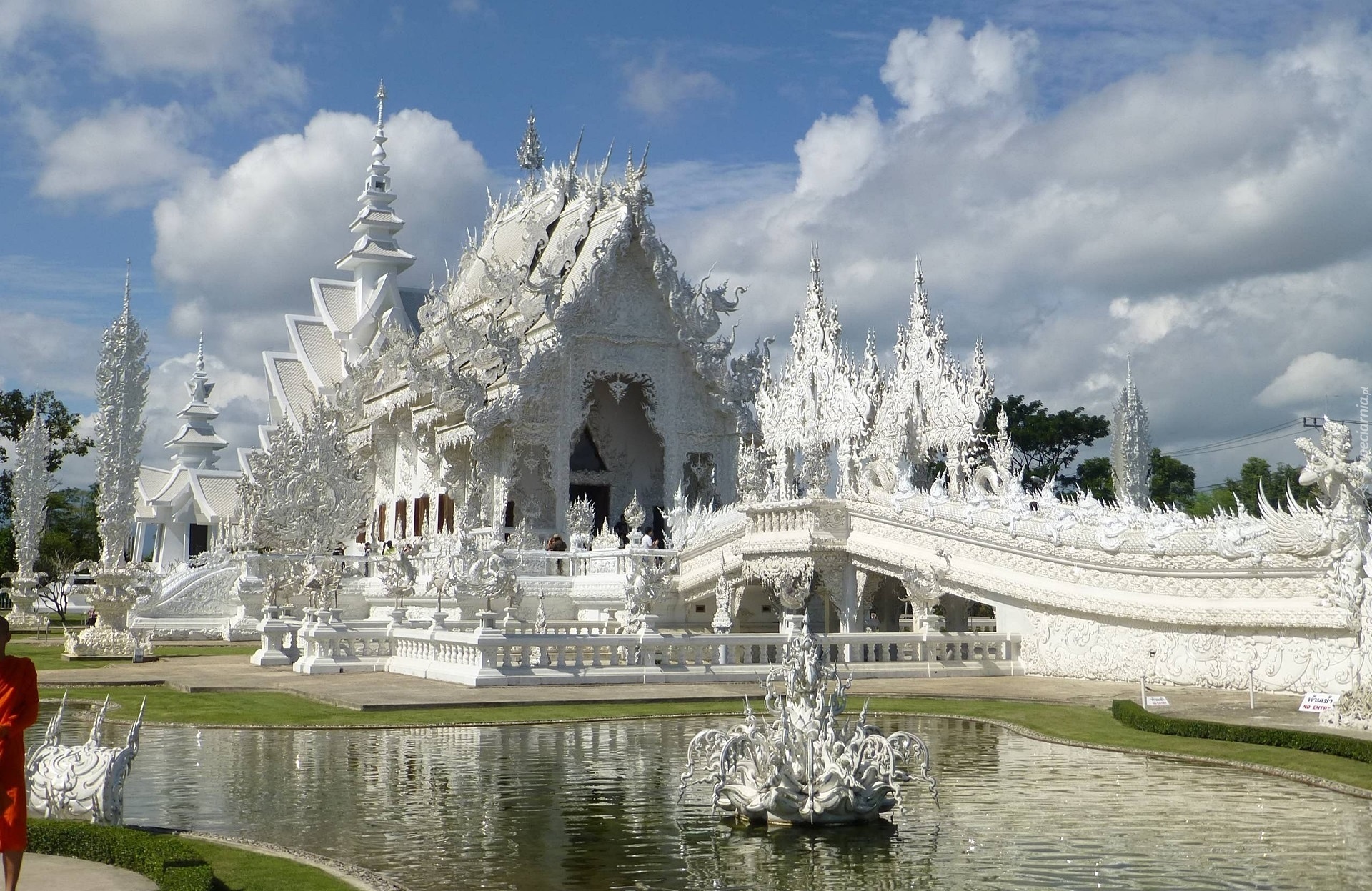 Biała, Świątynia Wat Rong Khun, Tajlandia