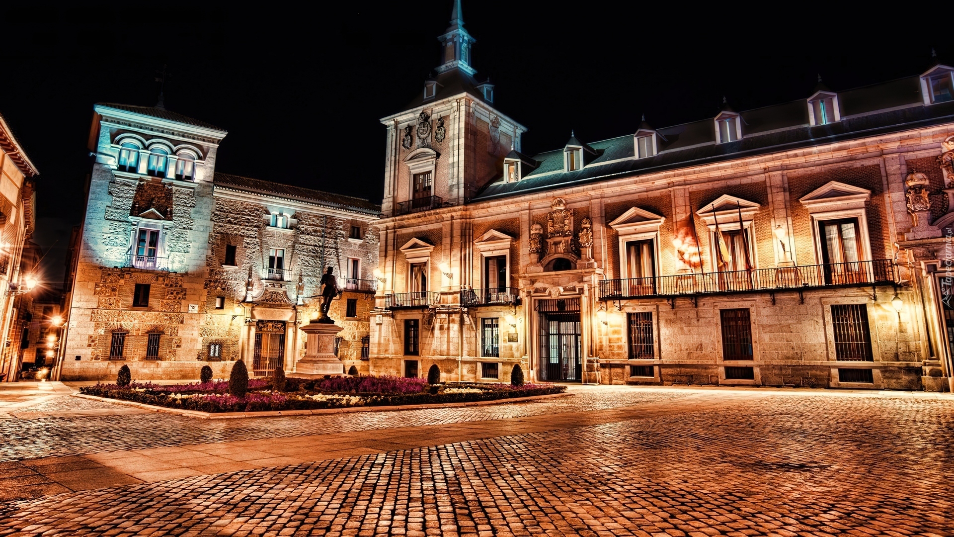 Hiszpania, Madryt, Plaza de la Villa, Noc