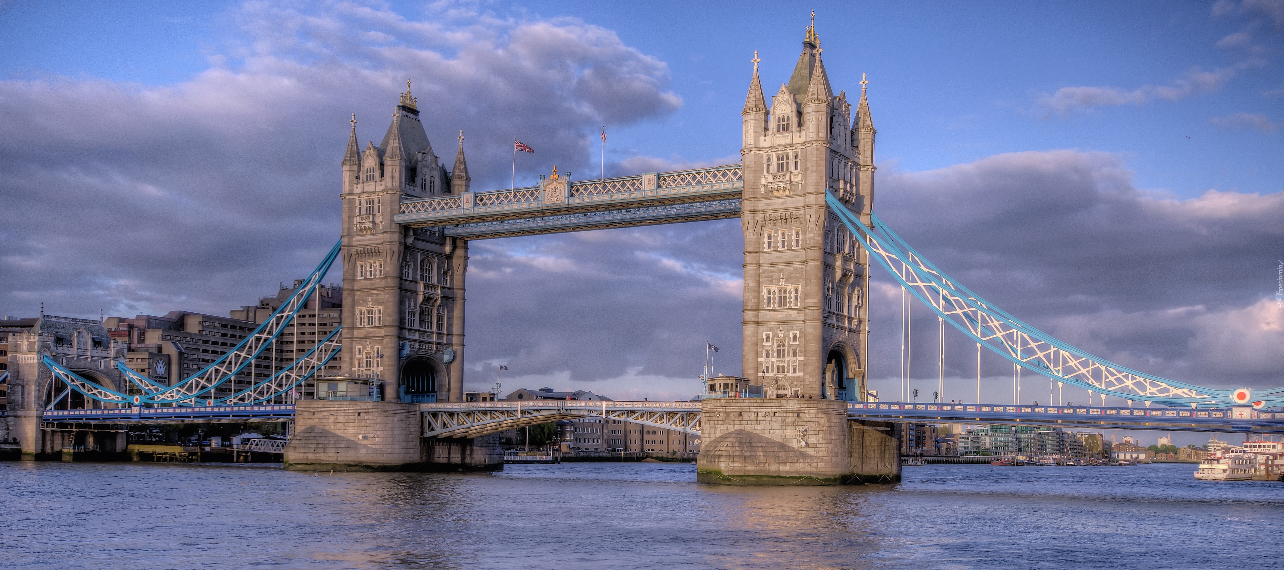 Londyn, Tower Bridge