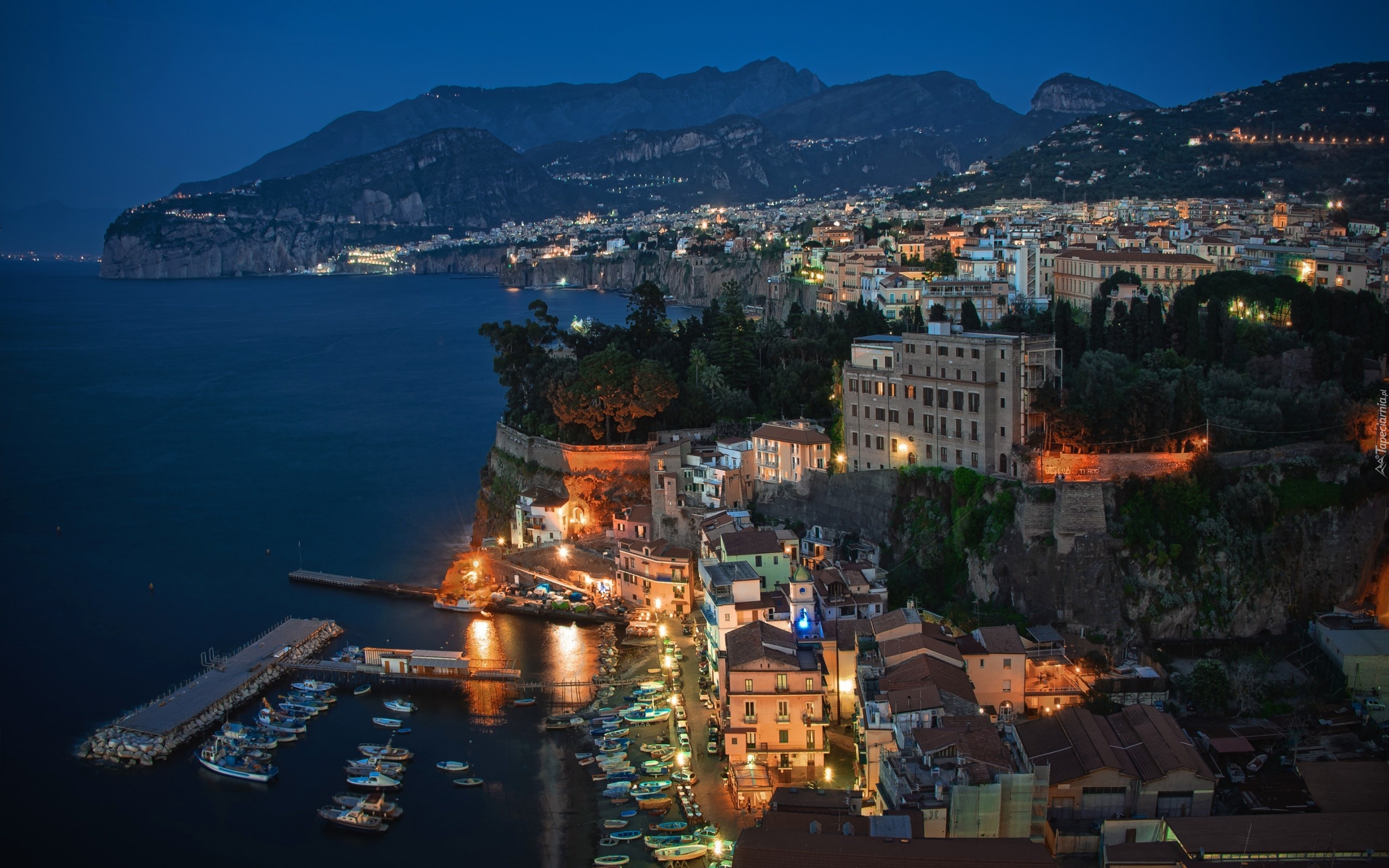 Wlochy, Miasto, Sorrento, Morze, Niebo, Miasto nocą, Port