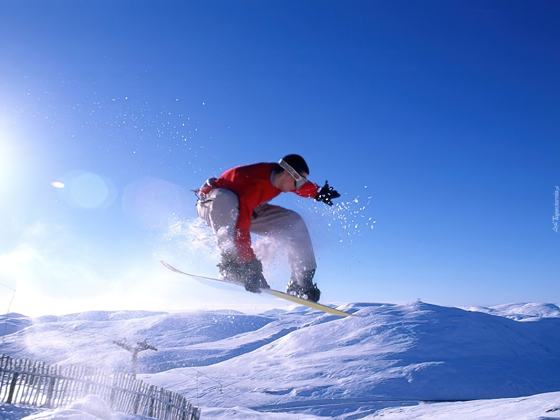 Snowbording,deska, snowboardzista, śnieg