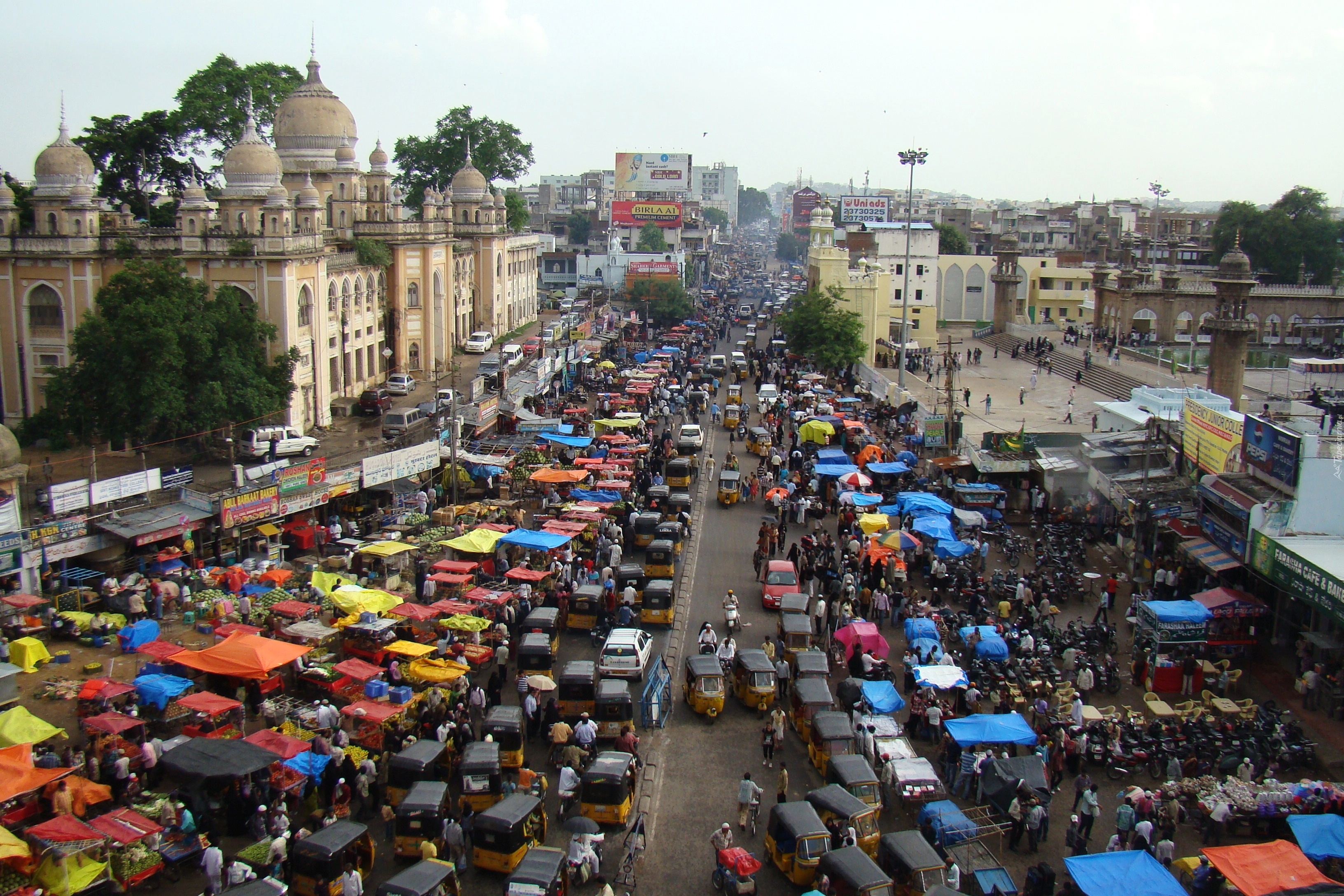 Pakistan, Hyderabad, Miasto, Ludzie, Targ, Samochody