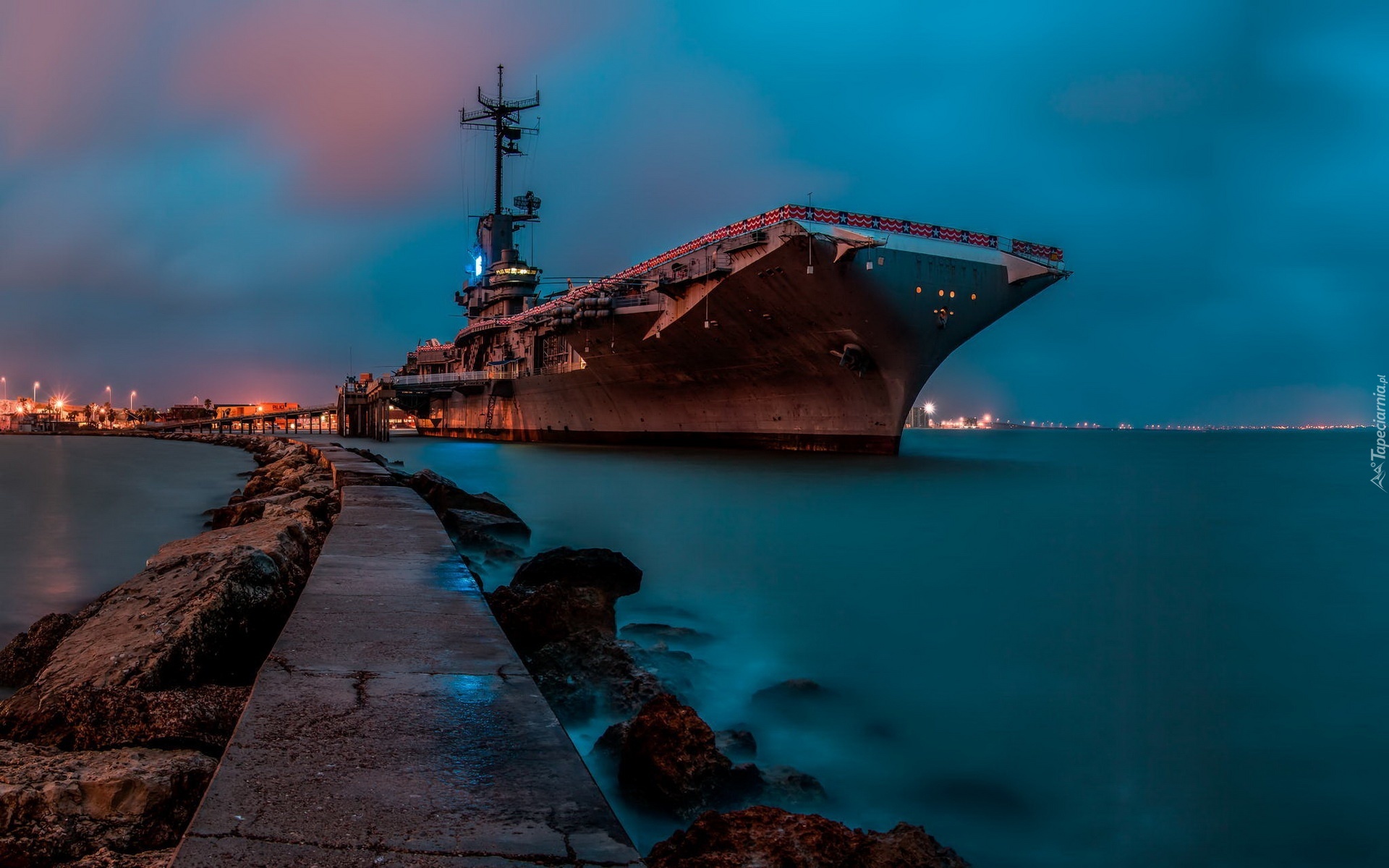 Lotniskowiec, USS Lexington