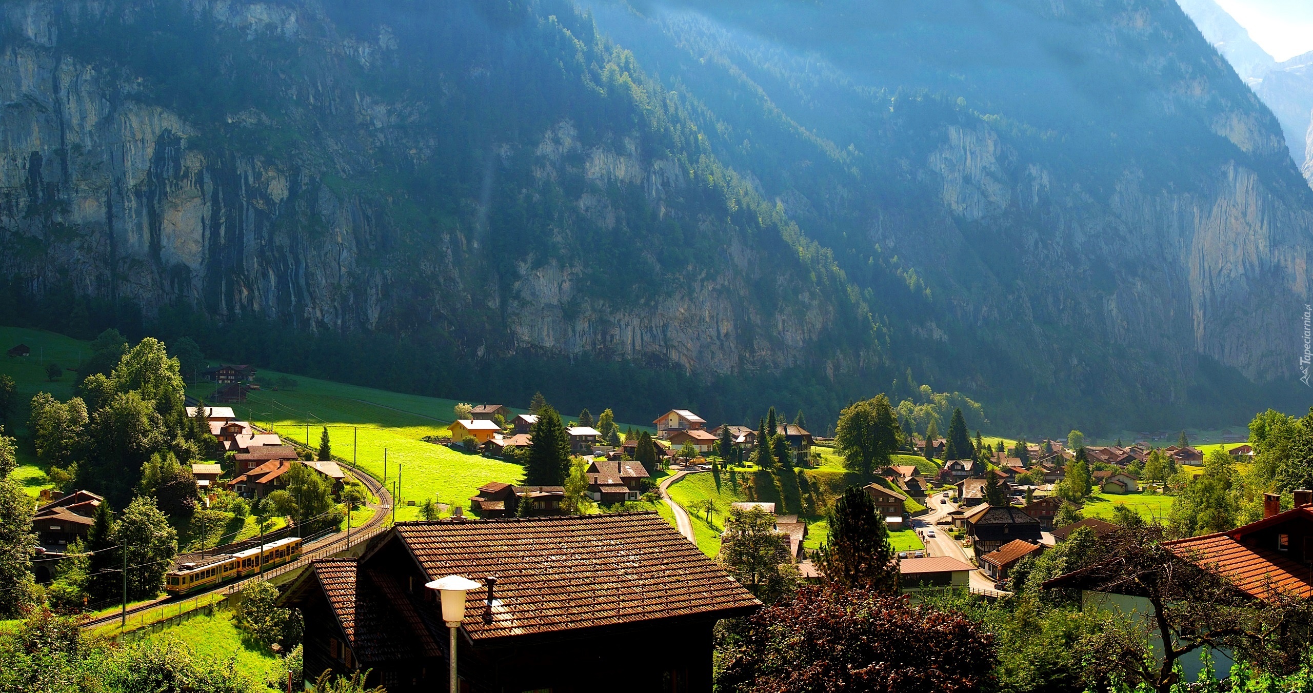 Góry, Domy, Lauterbrunnen, Szwajcaria