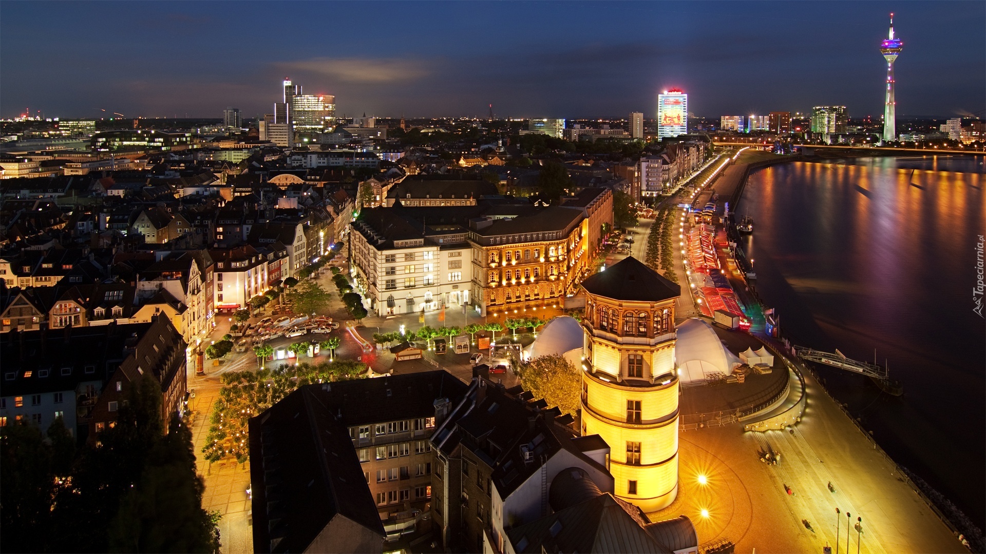 Miasto nocą, Dusseldorf, Niemcy