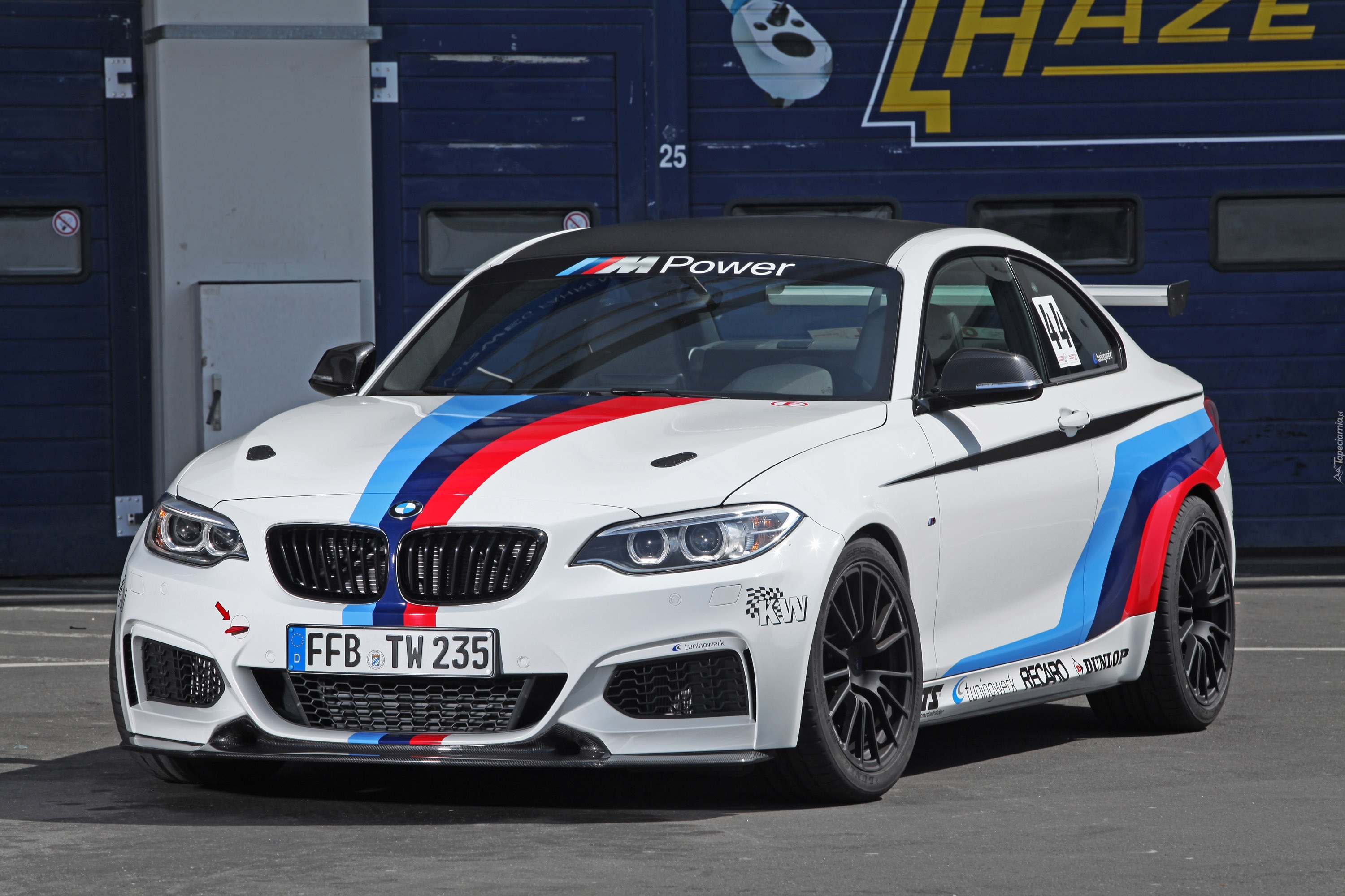 BMW M235i RS