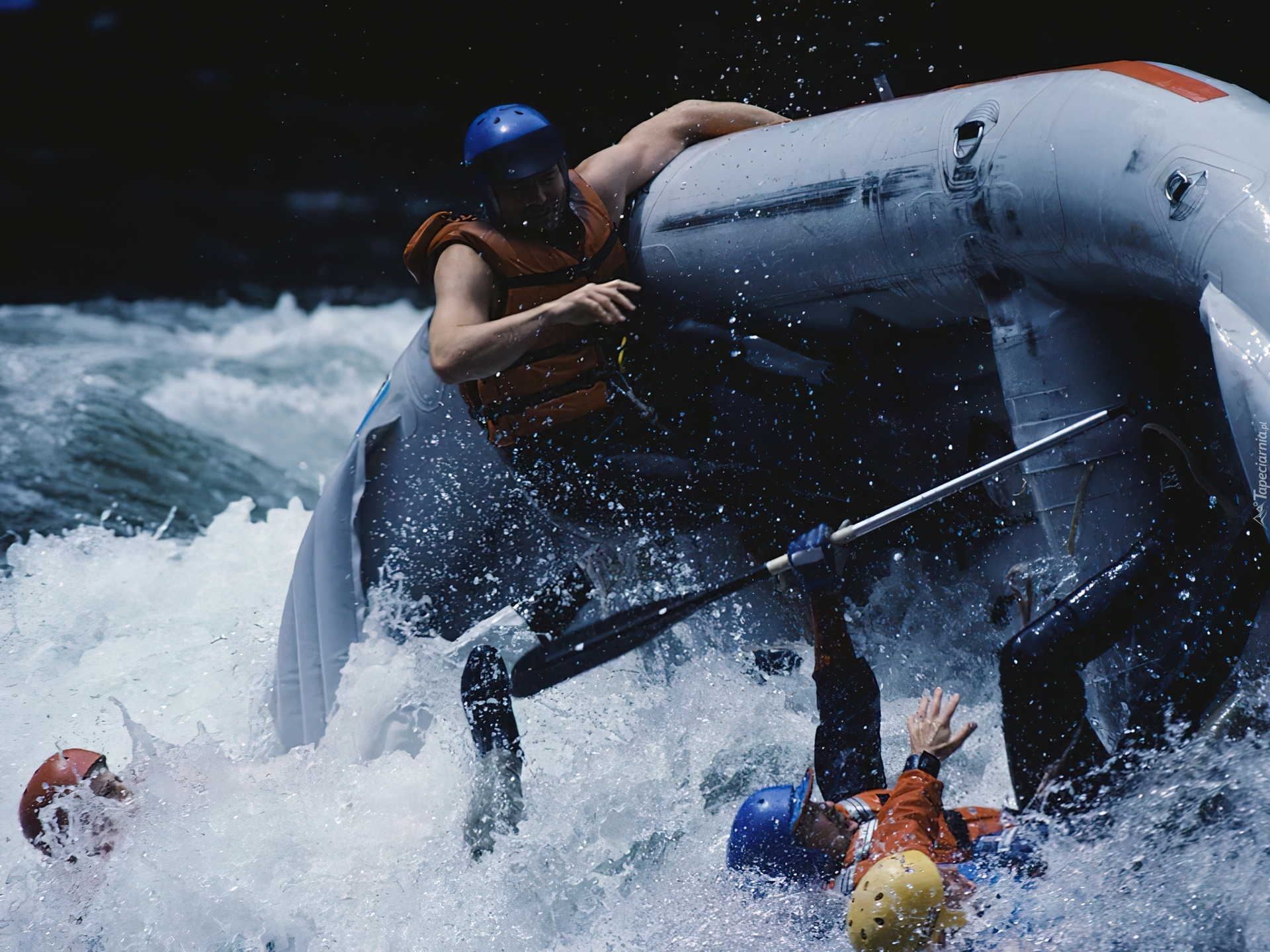 Rafting,spływ, rzeka, wiosła , wywrotka