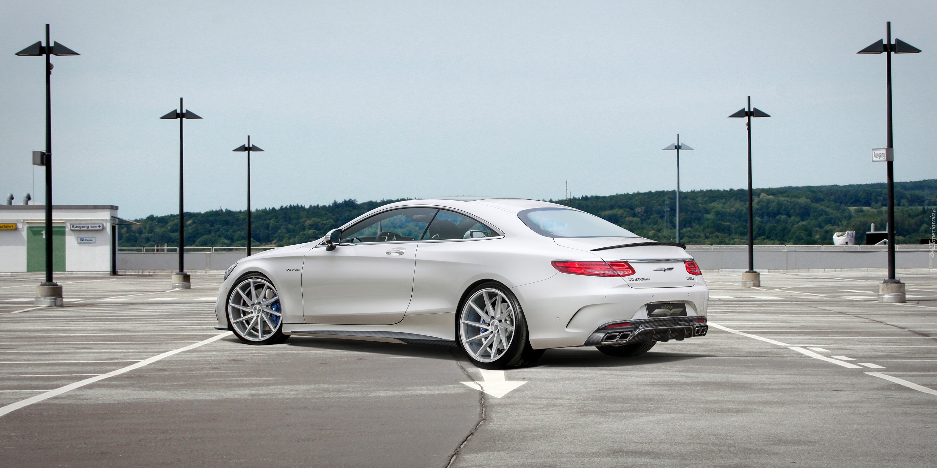 Mercedes-Benz S63 AMG