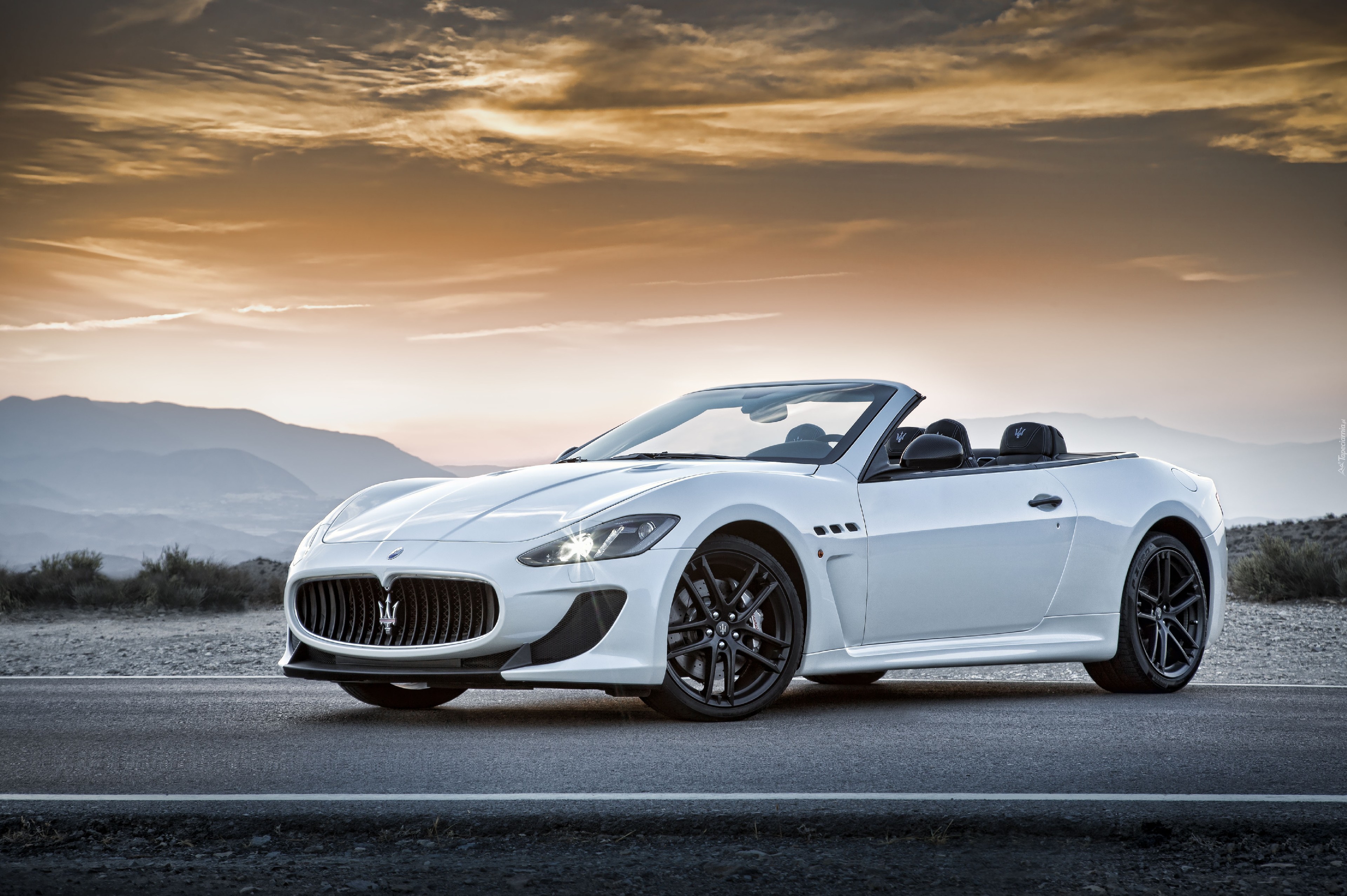 Maserati, Gran Cabrio, Droga