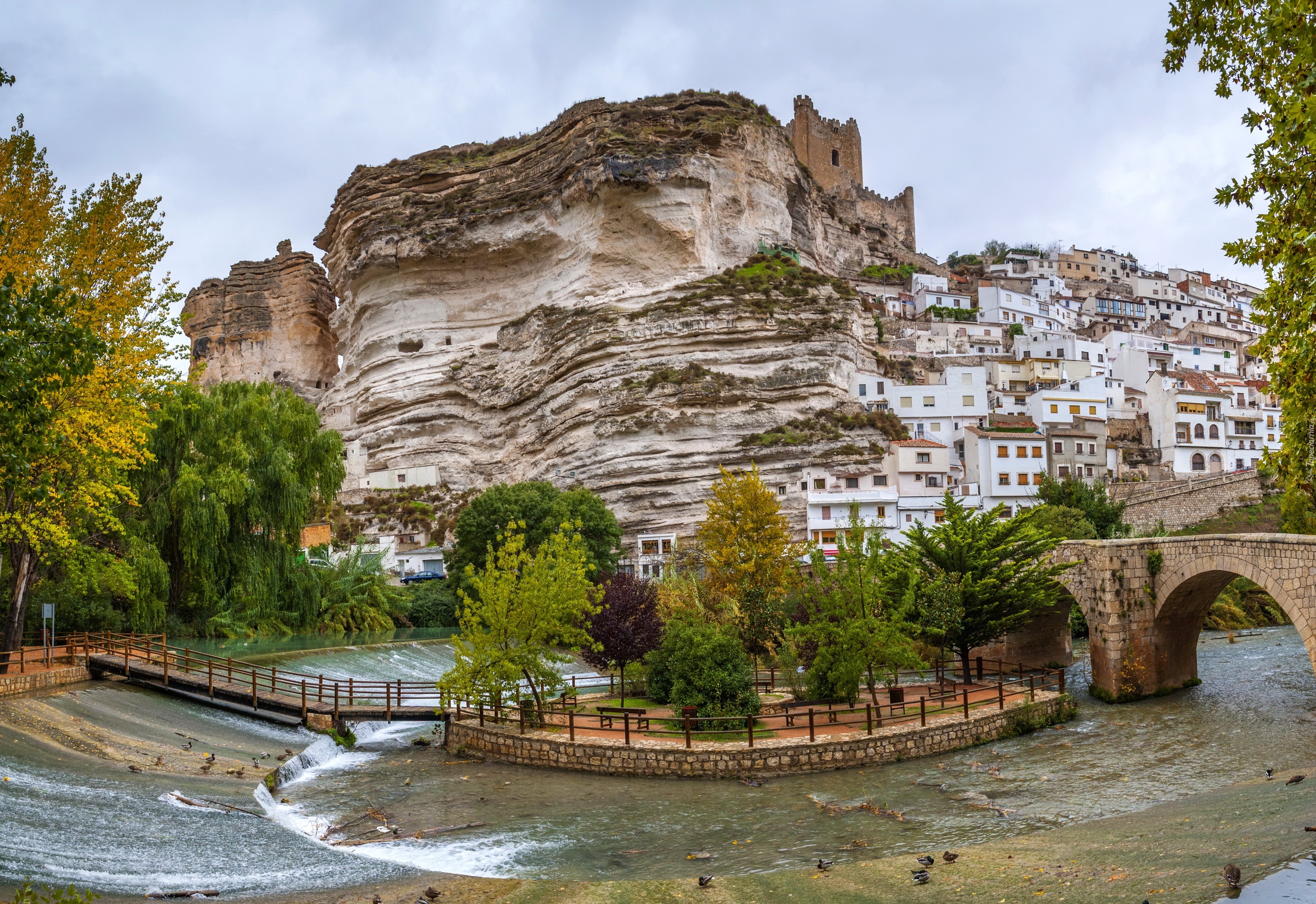 Hiszpania, Albacete, Miasto, Skały