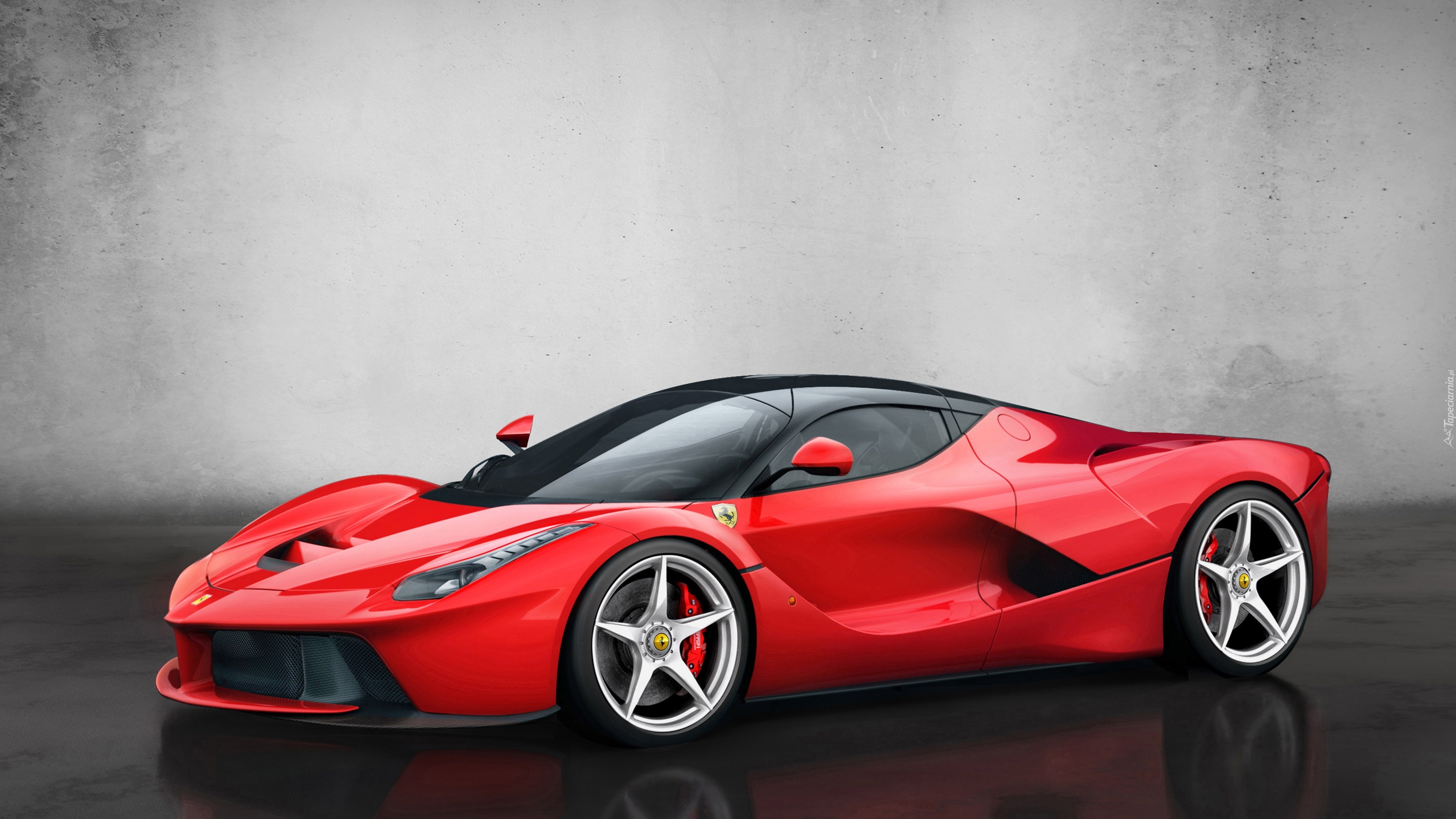 LaFerrari, Czerwone