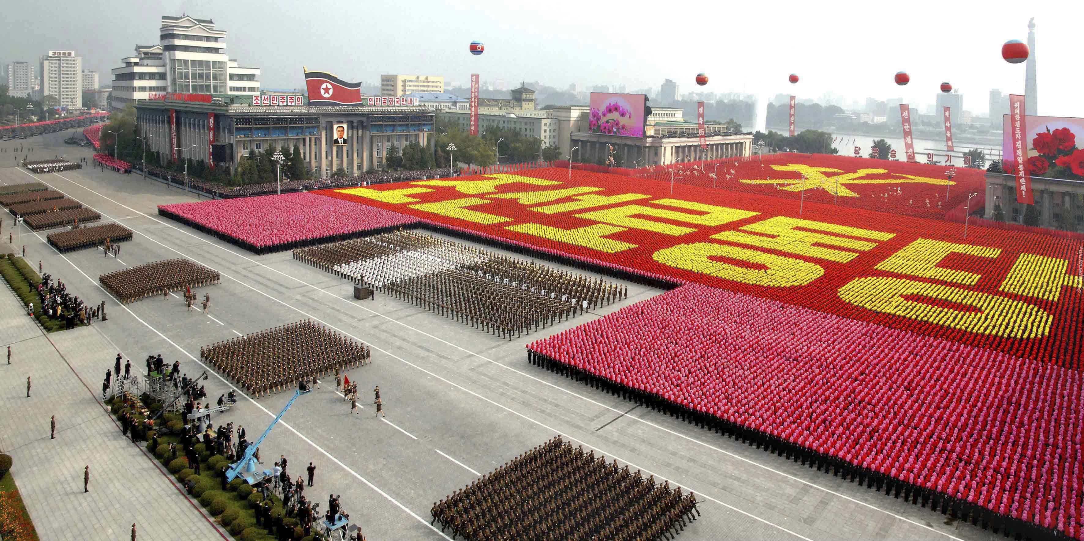 Korea Północna, Pjongjang, Defilada, Wojskowa