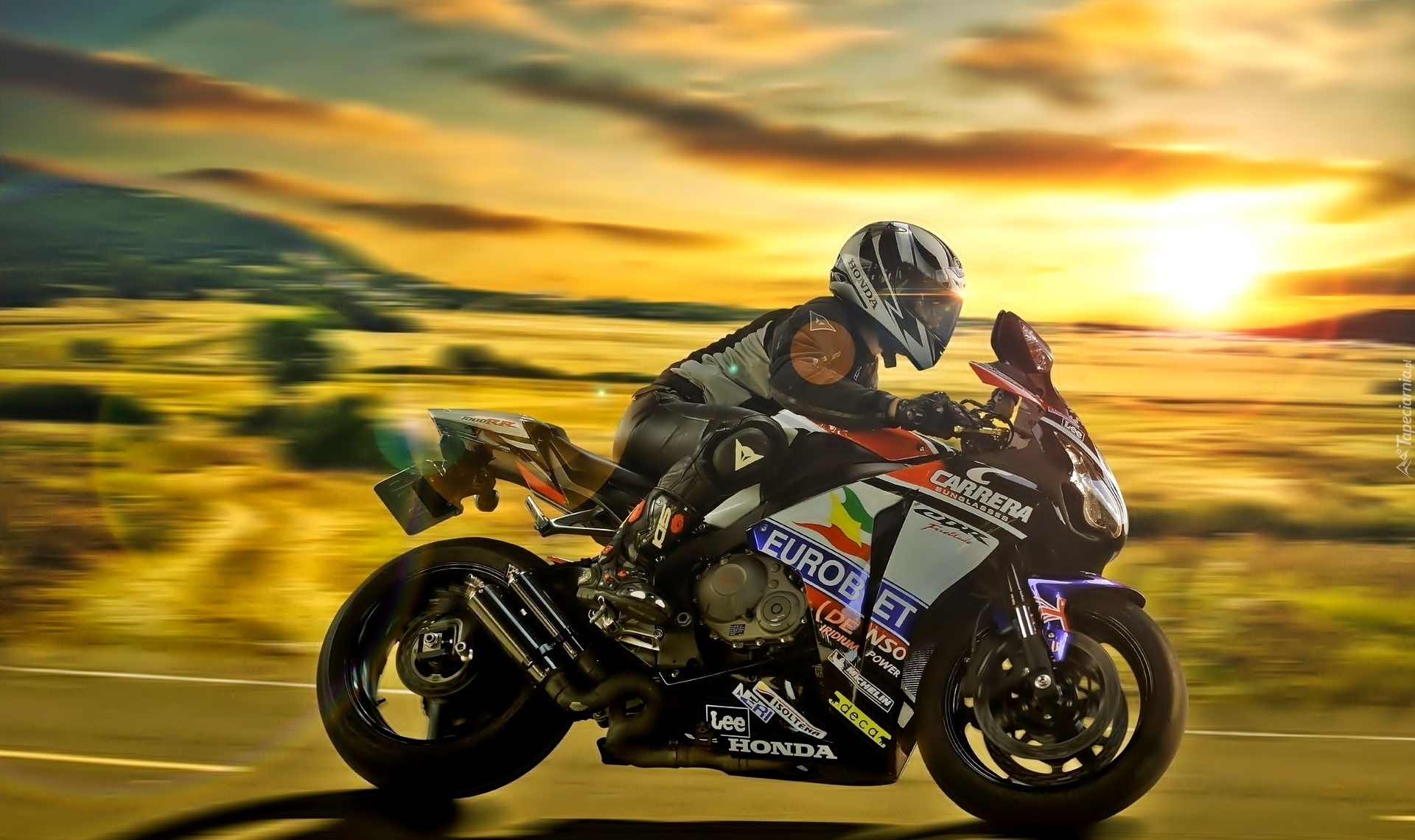 Наклейка honda cbr
