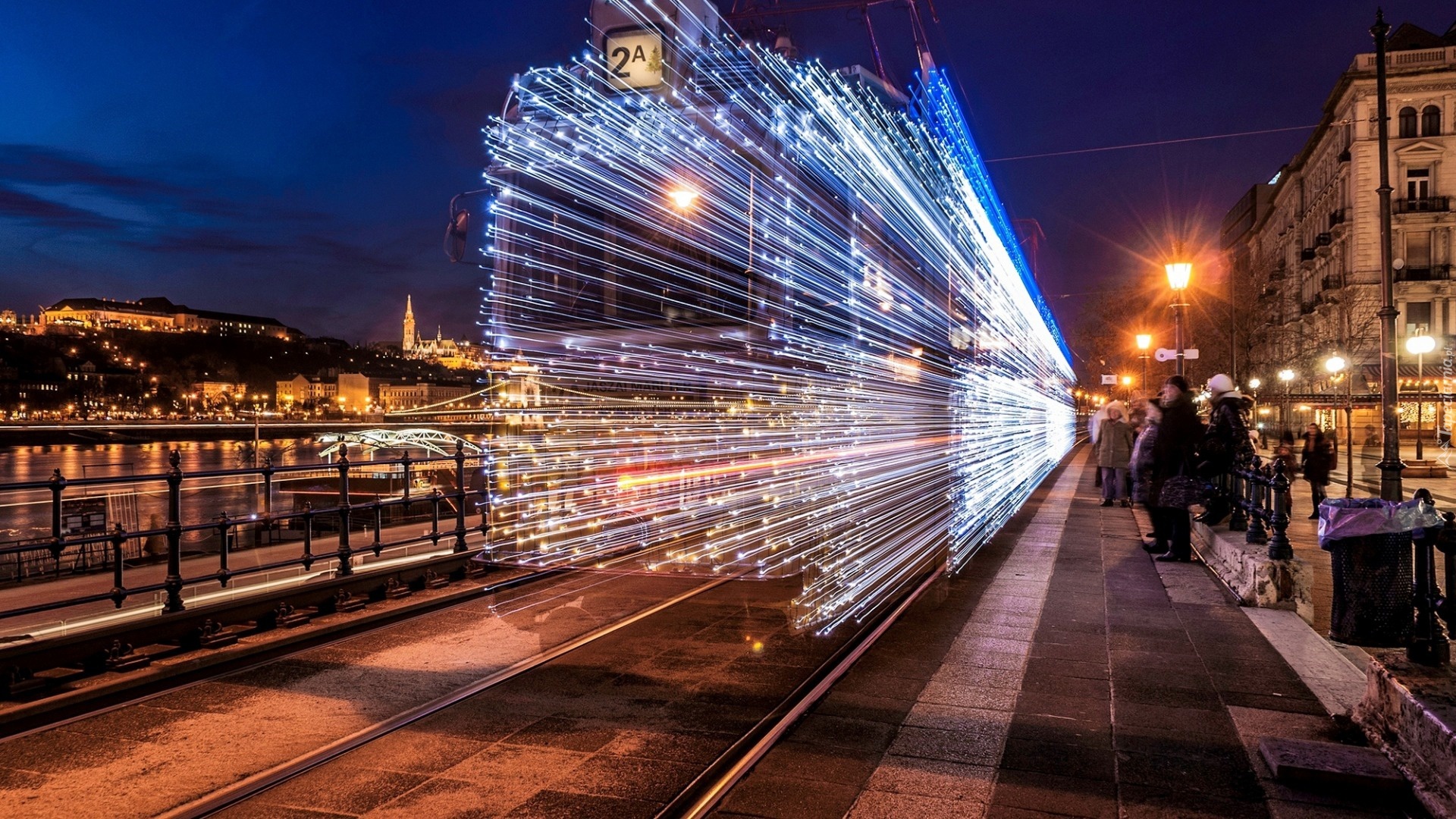 Tramwaj, Budapeszt, Miasto nocą