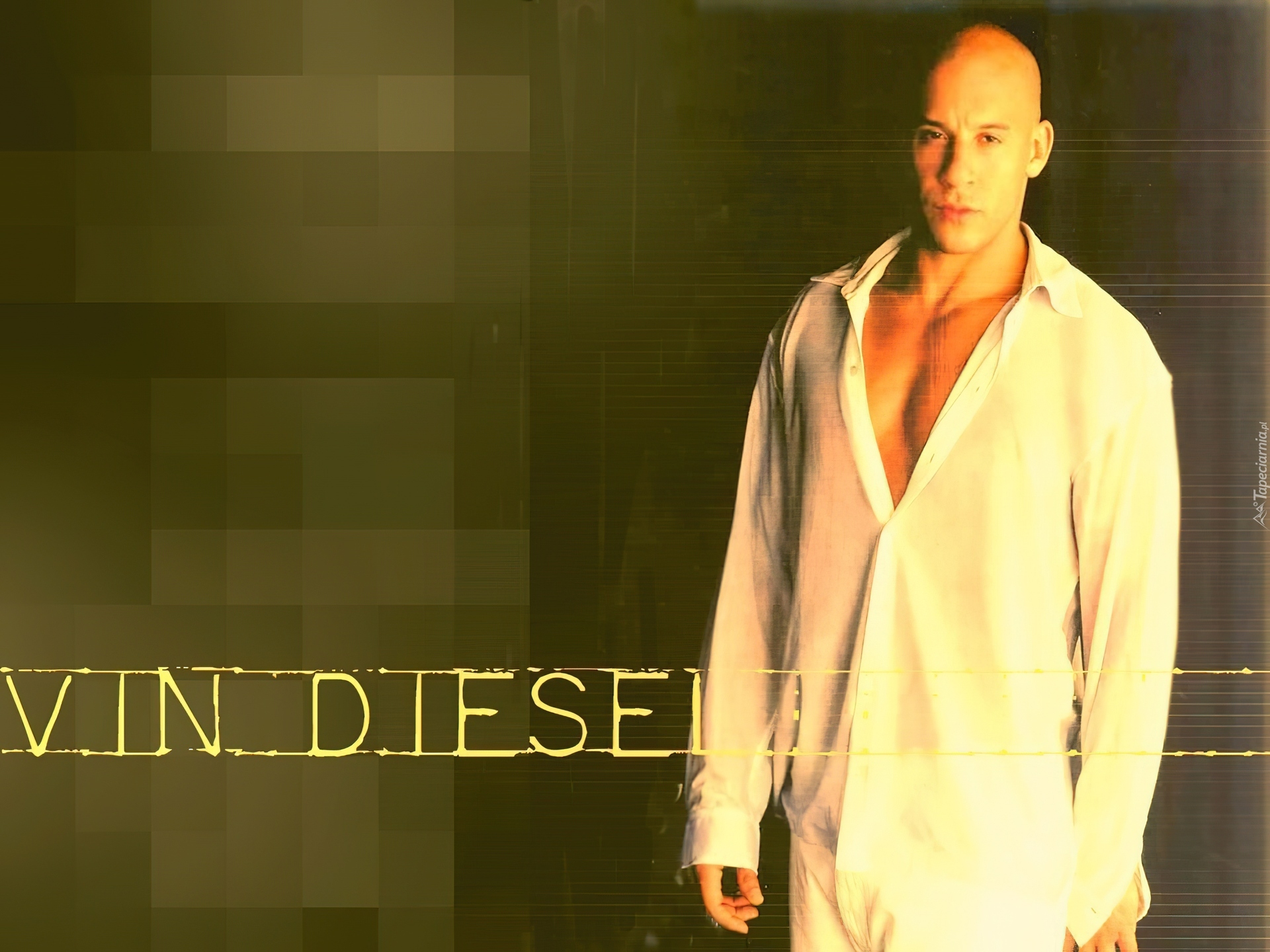 Vin Diesel,biała koszula