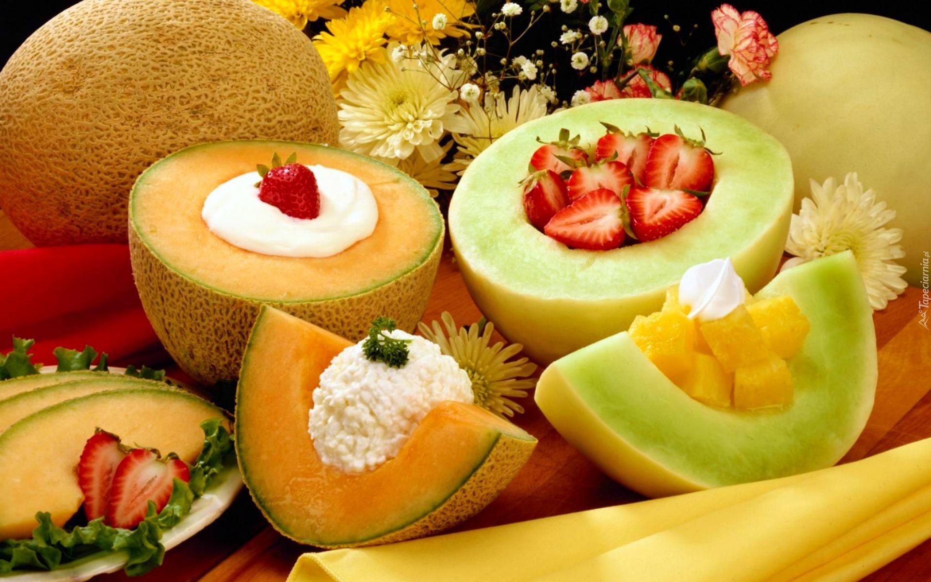 Melon, Truskawki, Ananas, Kwiatki